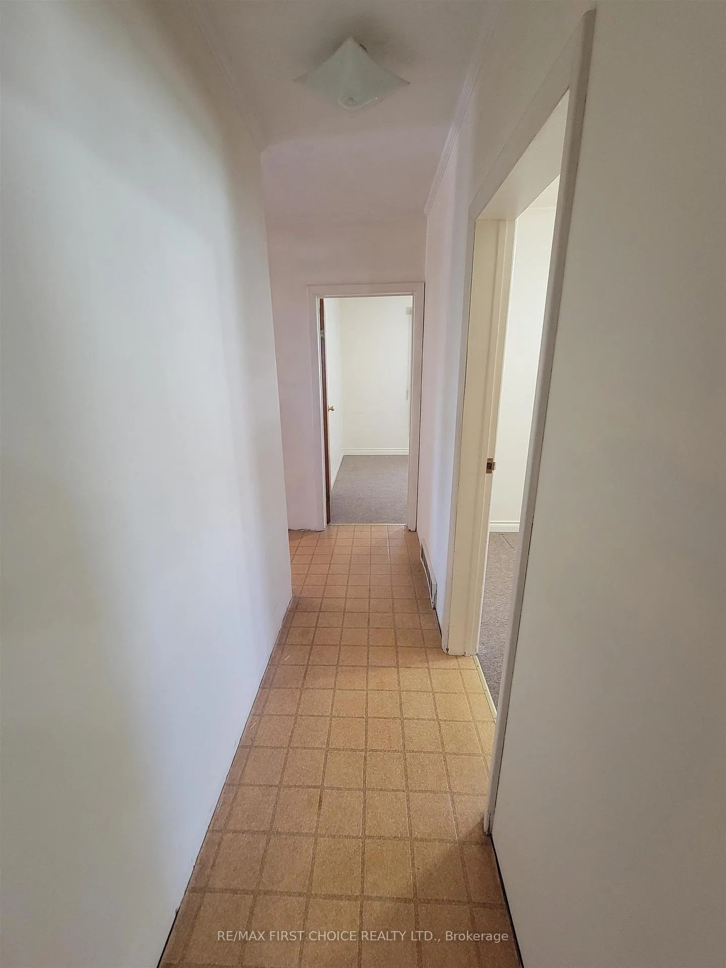 Photo 9 of 813 Phair Ave, Fort Frances — HOMEH