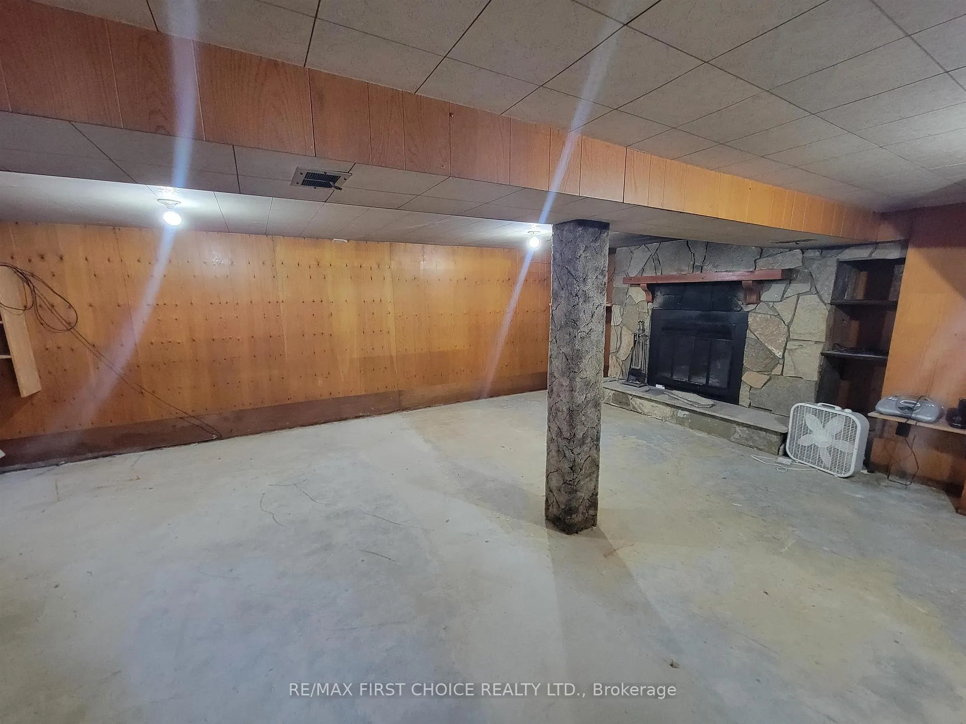 Photo 11 of 813 Phair Ave, Fort Frances — HOMEH