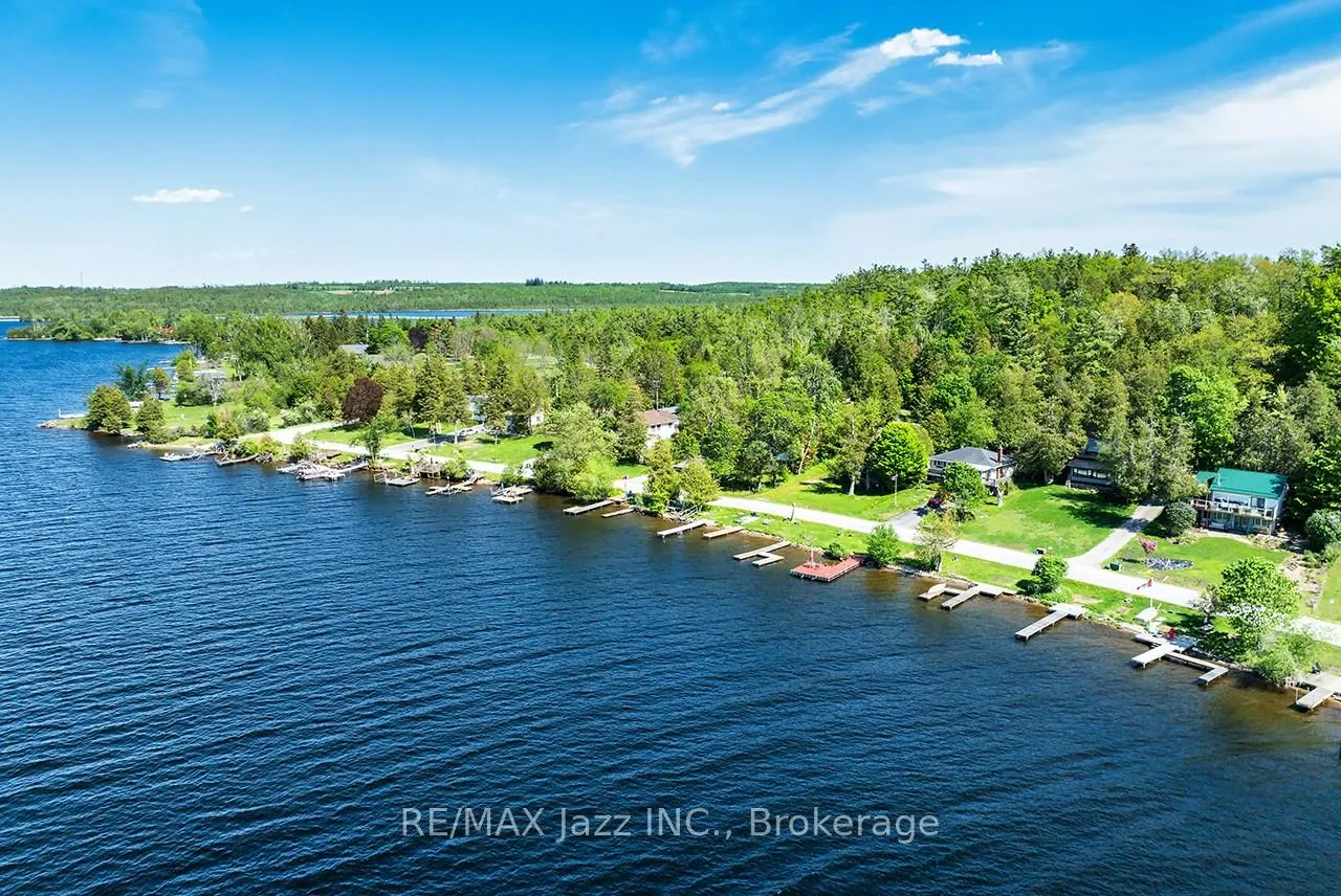 Photo 3 of 835 Cedar Glen Road, Kawartha Lakes, Verulam — HOMEH