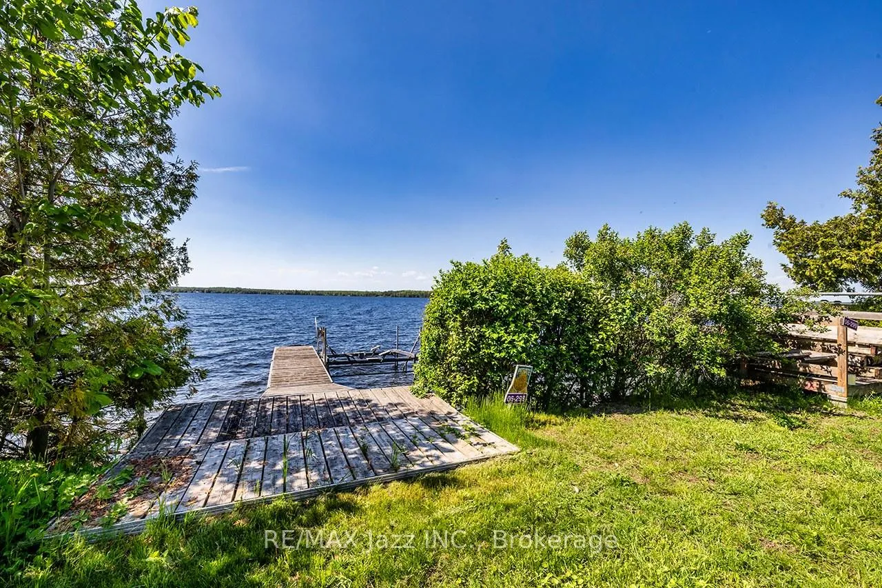 Photo 4 of 835 Cedar Glen Road, Kawartha Lakes, Verulam — HOMEH