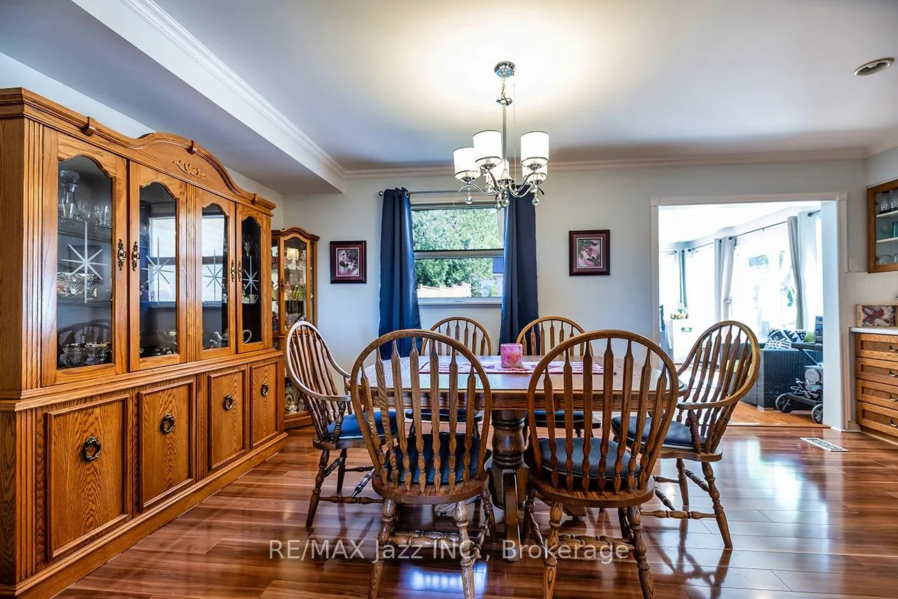 Photo 15 of 835 Cedar Glen Road, Kawartha Lakes, Verulam — HOMEH