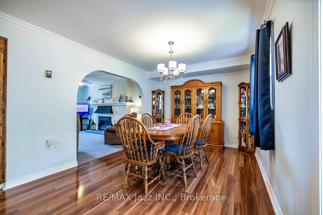 Photo 17 of 835 Cedar Glen Road, Kawartha Lakes, Verulam — HOMEH