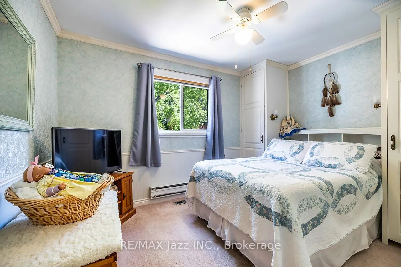 Photo 25 of 835 Cedar Glen Road, Kawartha Lakes, Verulam — HOMEH