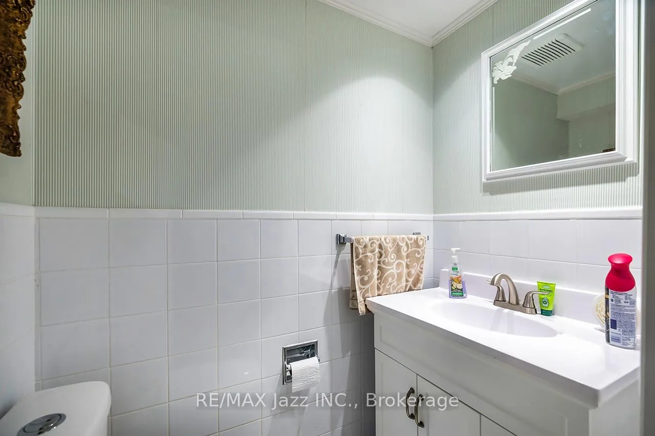 Photo 31 of 835 Cedar Glen Road, Kawartha Lakes, Verulam — HOMEH