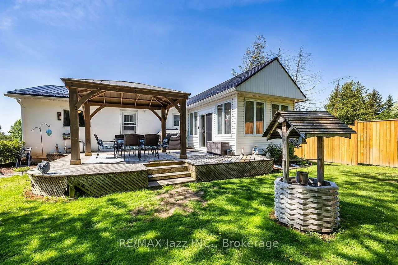 Photo 36 of 835 Cedar Glen Road, Kawartha Lakes, Verulam — HOMEH