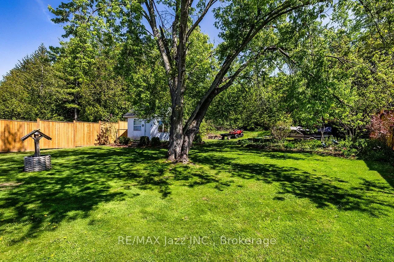 Photo 38 of 835 Cedar Glen Road, Kawartha Lakes, Verulam — HOMEH