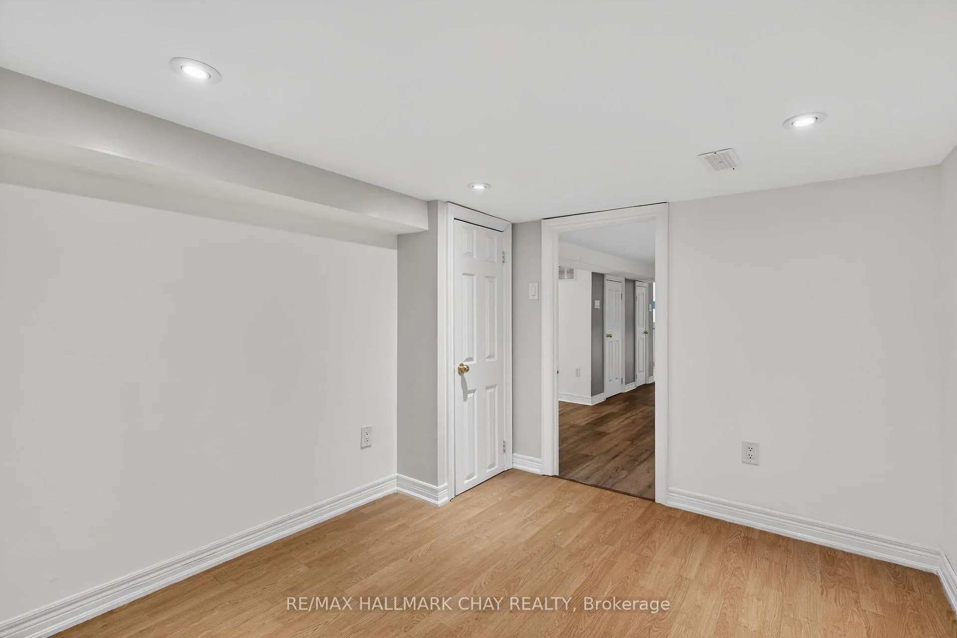 Photo 16 of Unit Lower, 45 Caledonia Road, Toronto, Corso Italia-Davenport — HOMEH