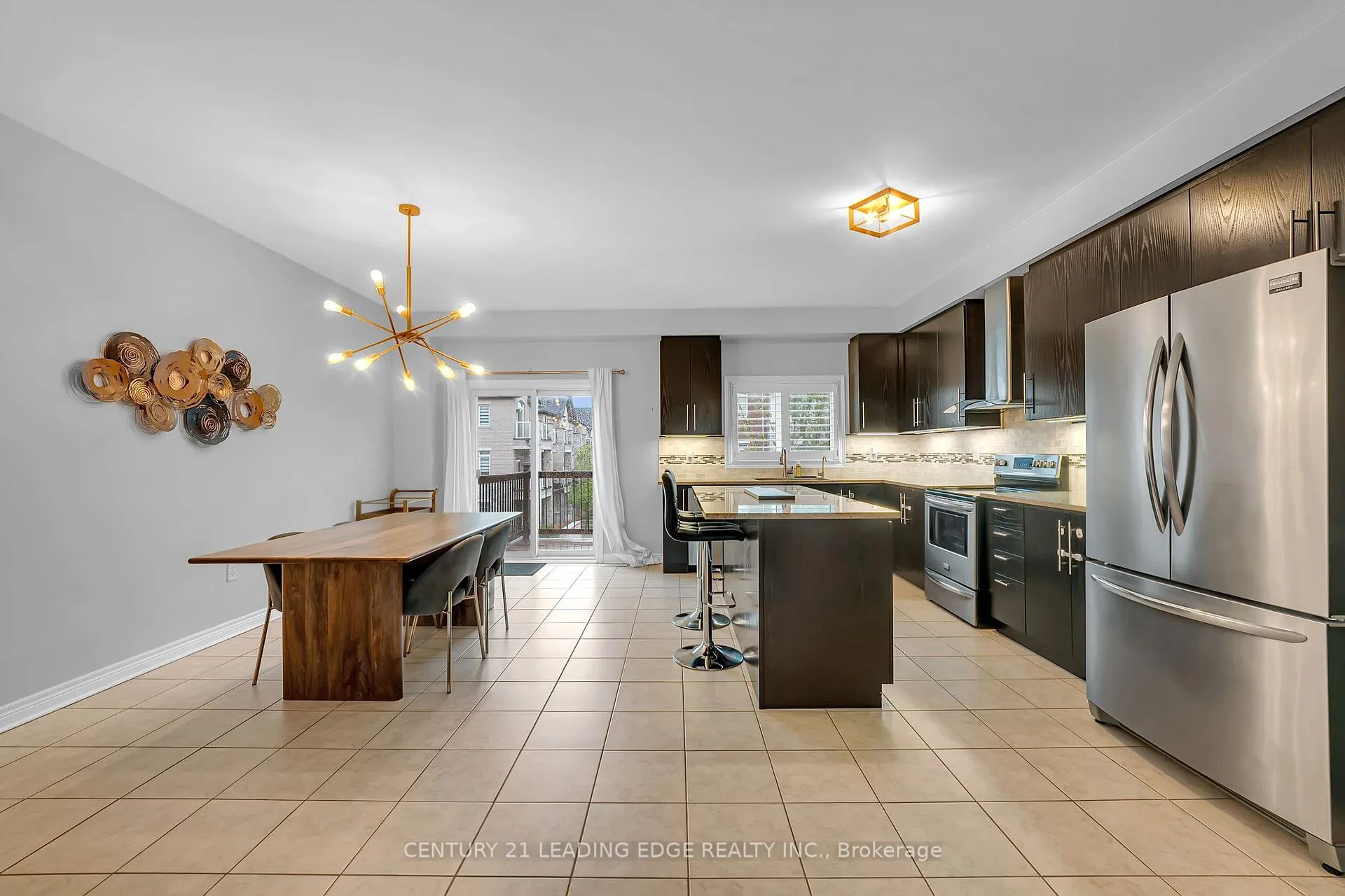 Photo 13 of 1727 Carousel Drive, Pickering, Duffin Heights — HOMEH