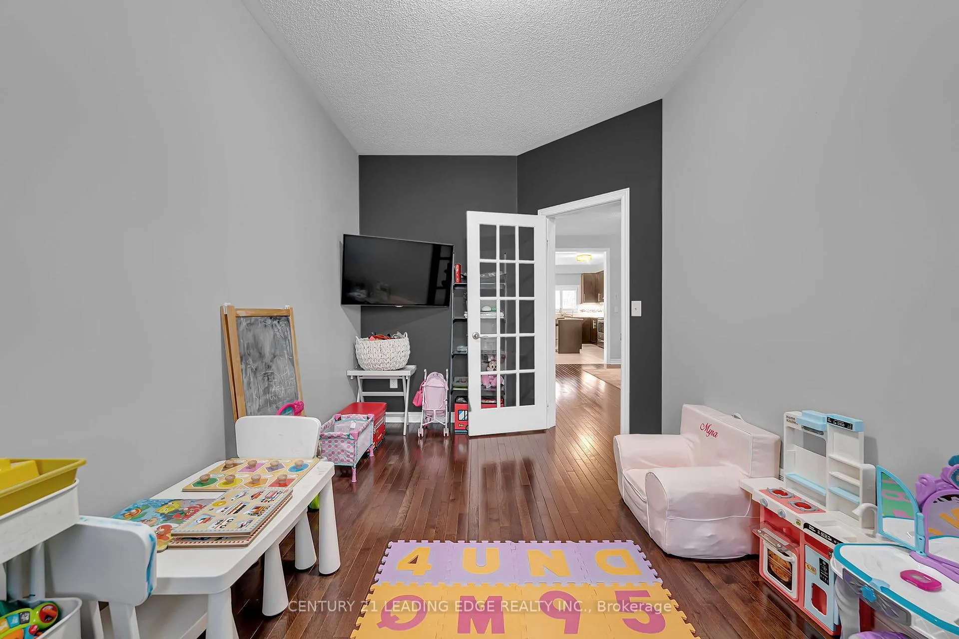Photo 23 of 1727 Carousel Drive, Pickering, Duffin Heights — HOMEH