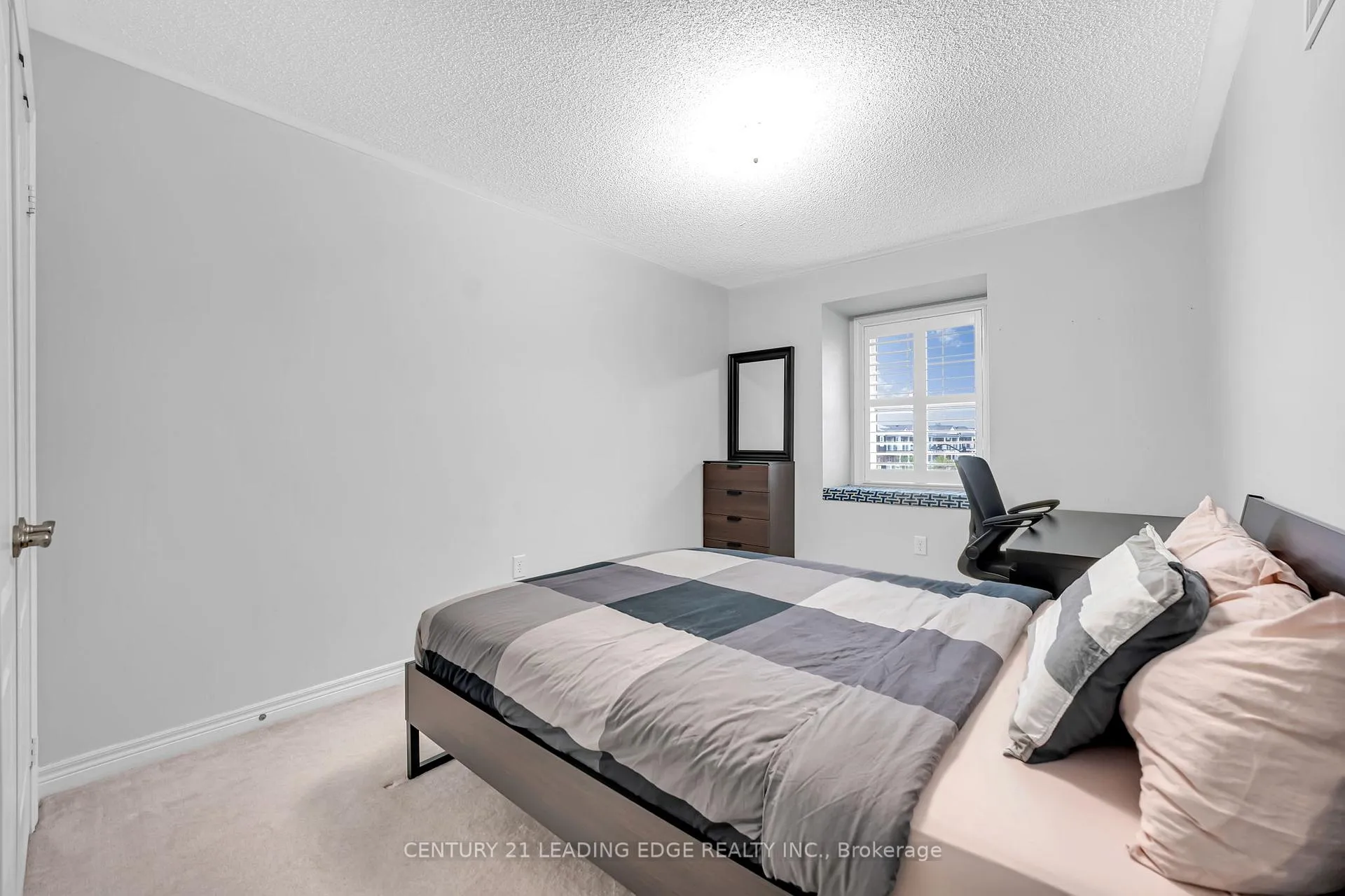 Photo 30 of 1727 Carousel Drive, Pickering, Duffin Heights — HOMEH