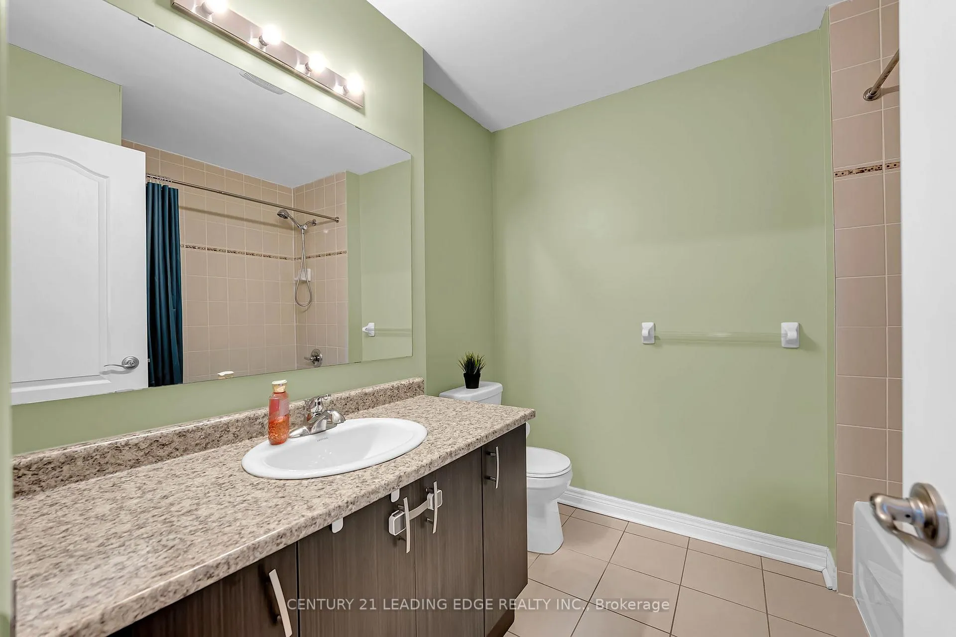 Photo 32 of 1727 Carousel Drive, Pickering, Duffin Heights — HOMEH