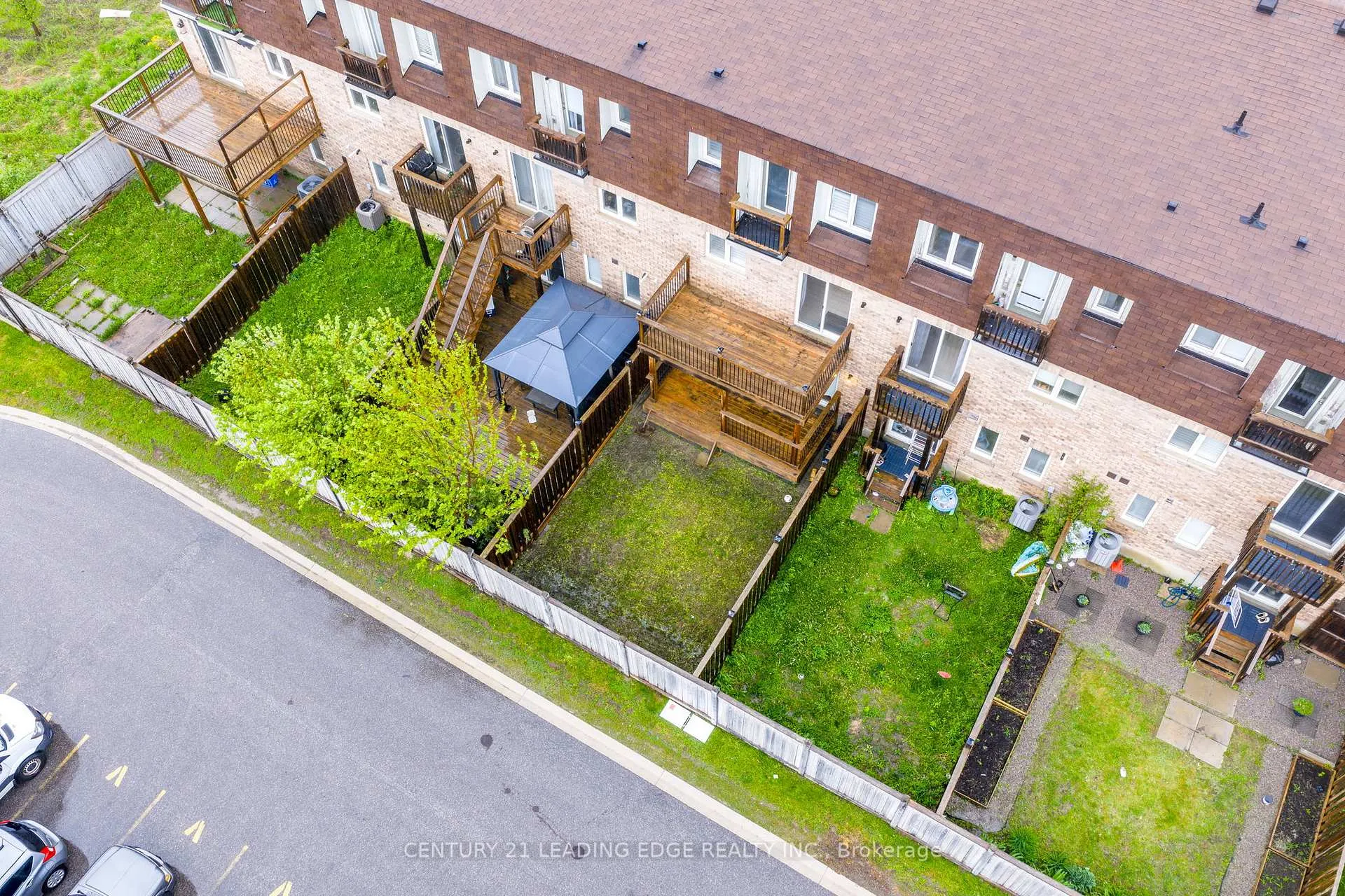 Photo 37 of 1727 Carousel Drive, Pickering, Duffin Heights — HOMEH