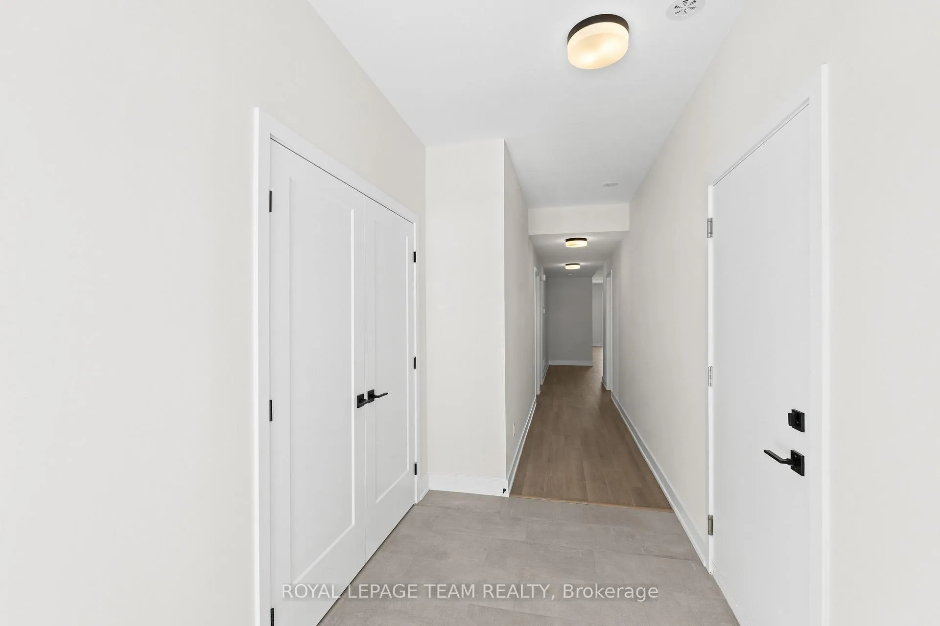 Photo 2 of Unit 2, 1128 Moore Street, Brockville, Brockville — HOMEH