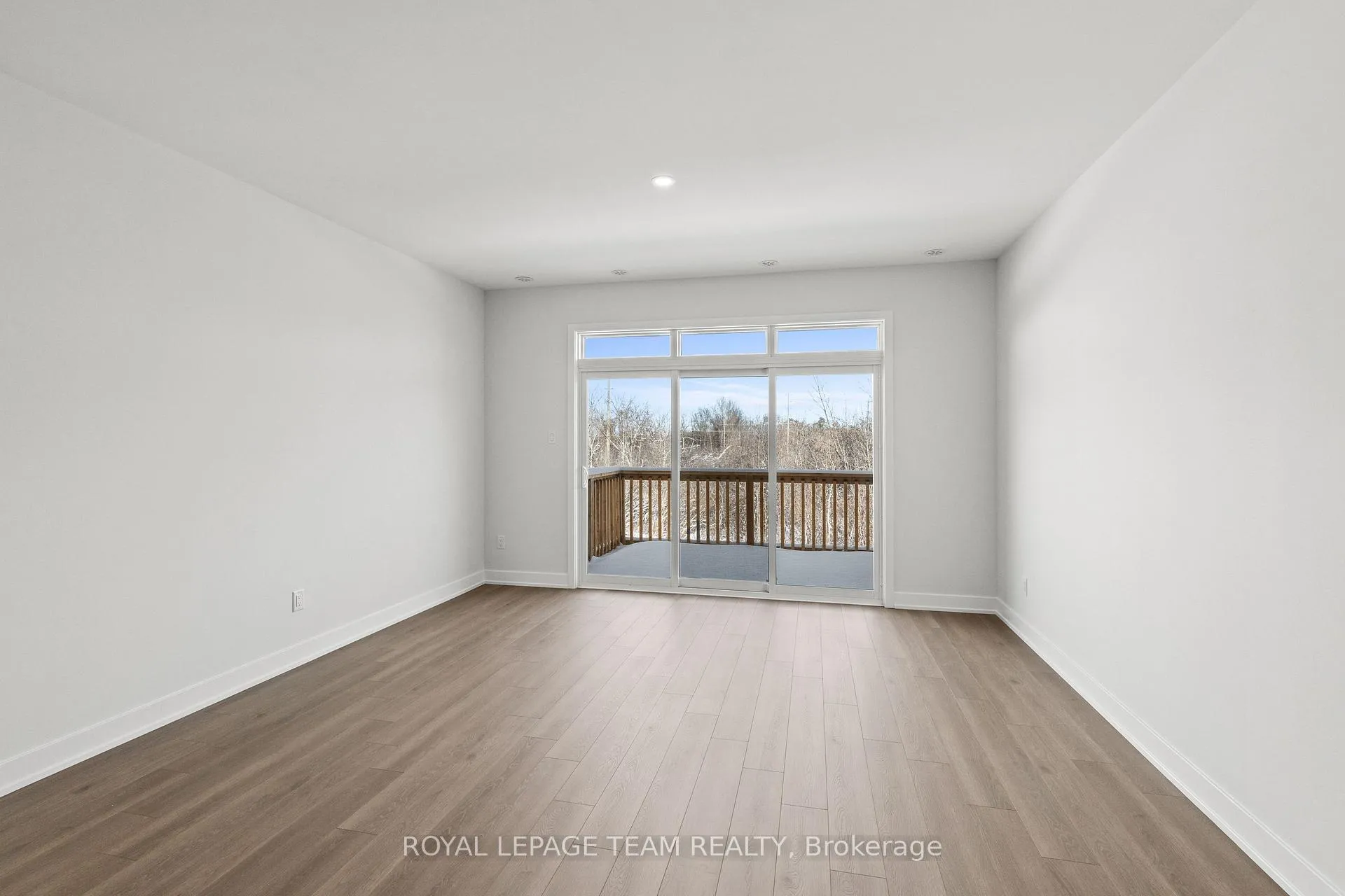 Photo 14 of Unit 2, 1128 Moore Street, Brockville, Brockville — HOMEH