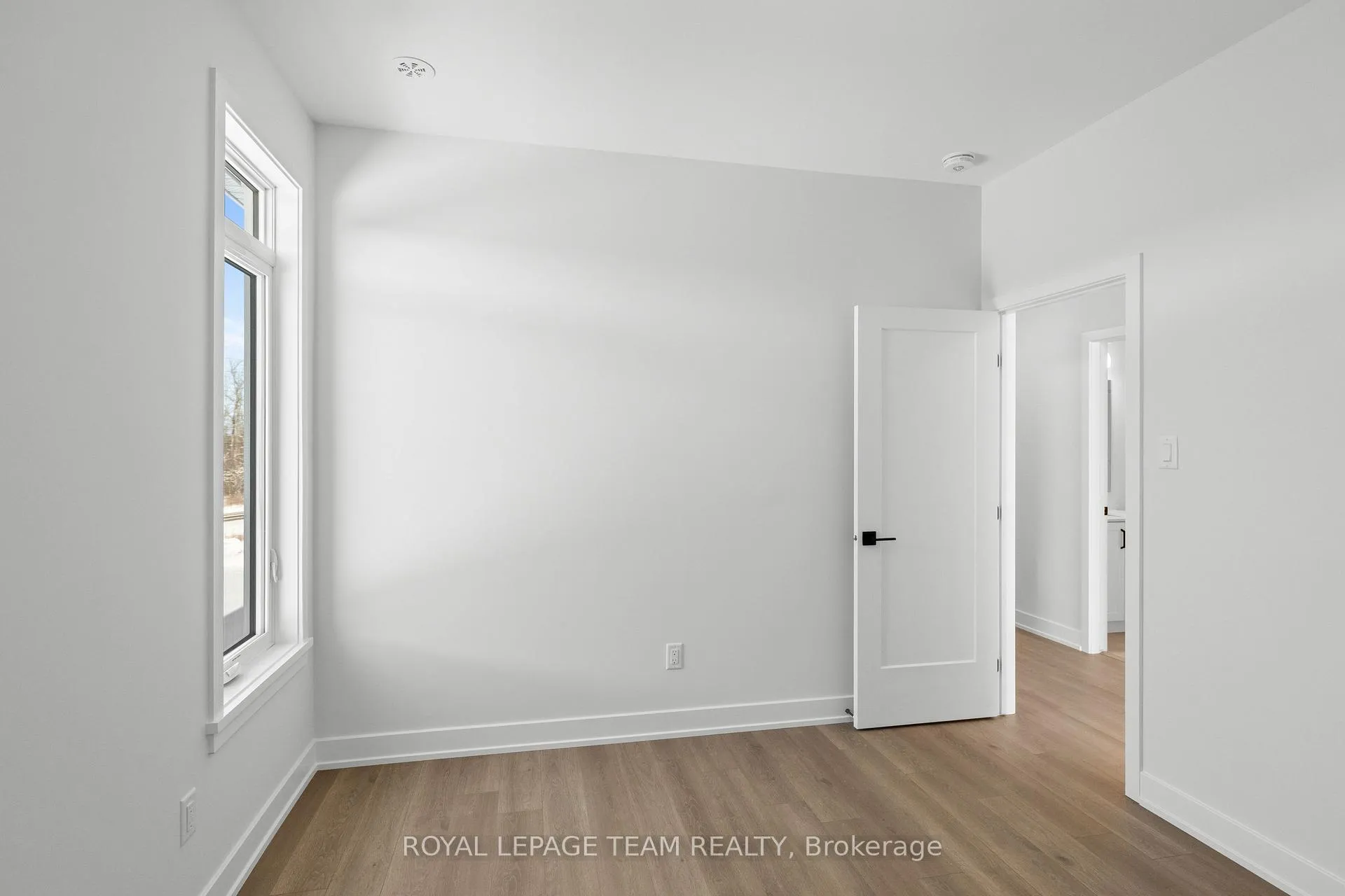 Photo 25 of Unit 2, 1128 Moore Street, Brockville, Brockville — HOMEH