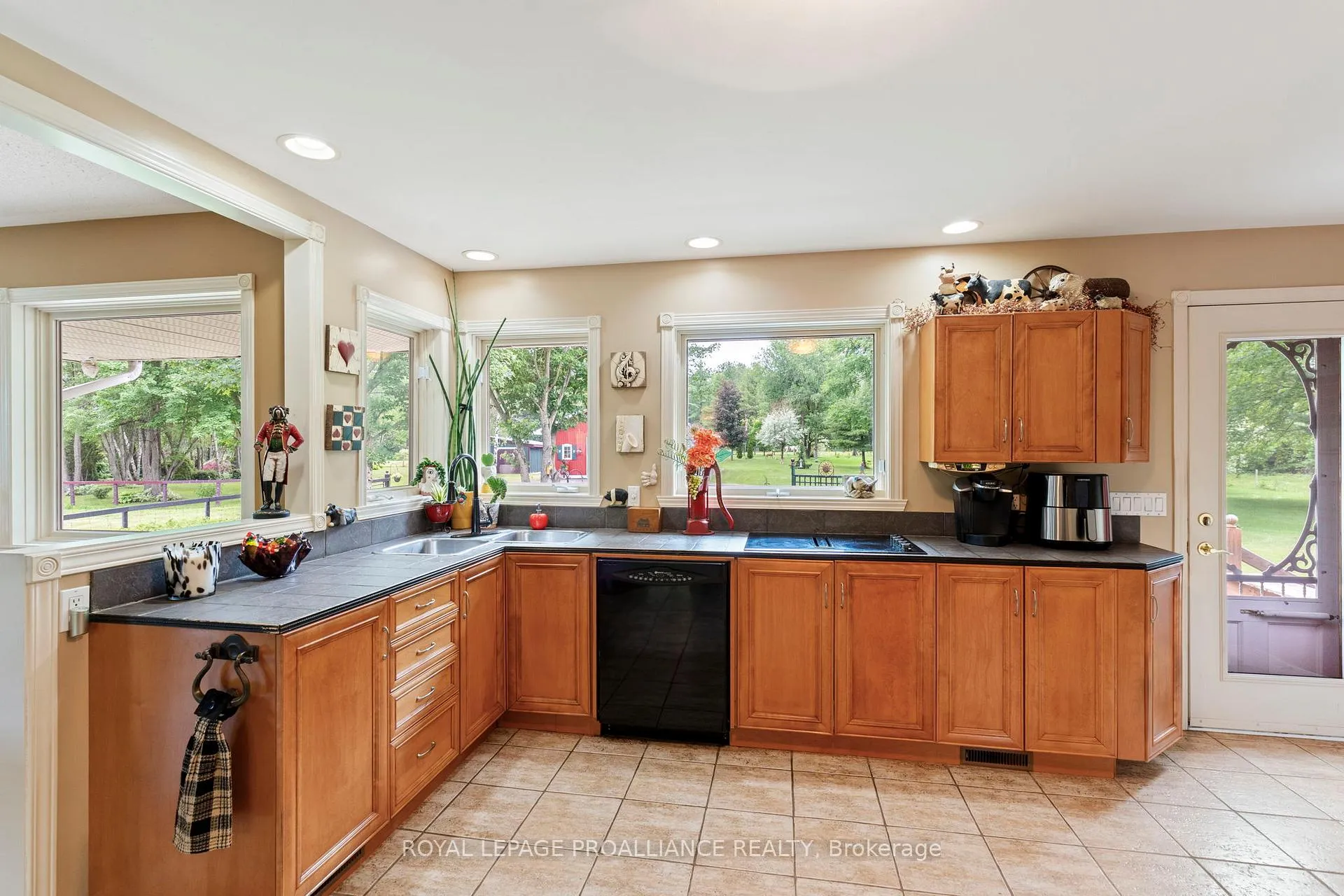 Photo 7 of 2030 County Rd 44, Edwardsburgh/Cardinal, Edwardsburgh/Cardinal Twp — HOMEH