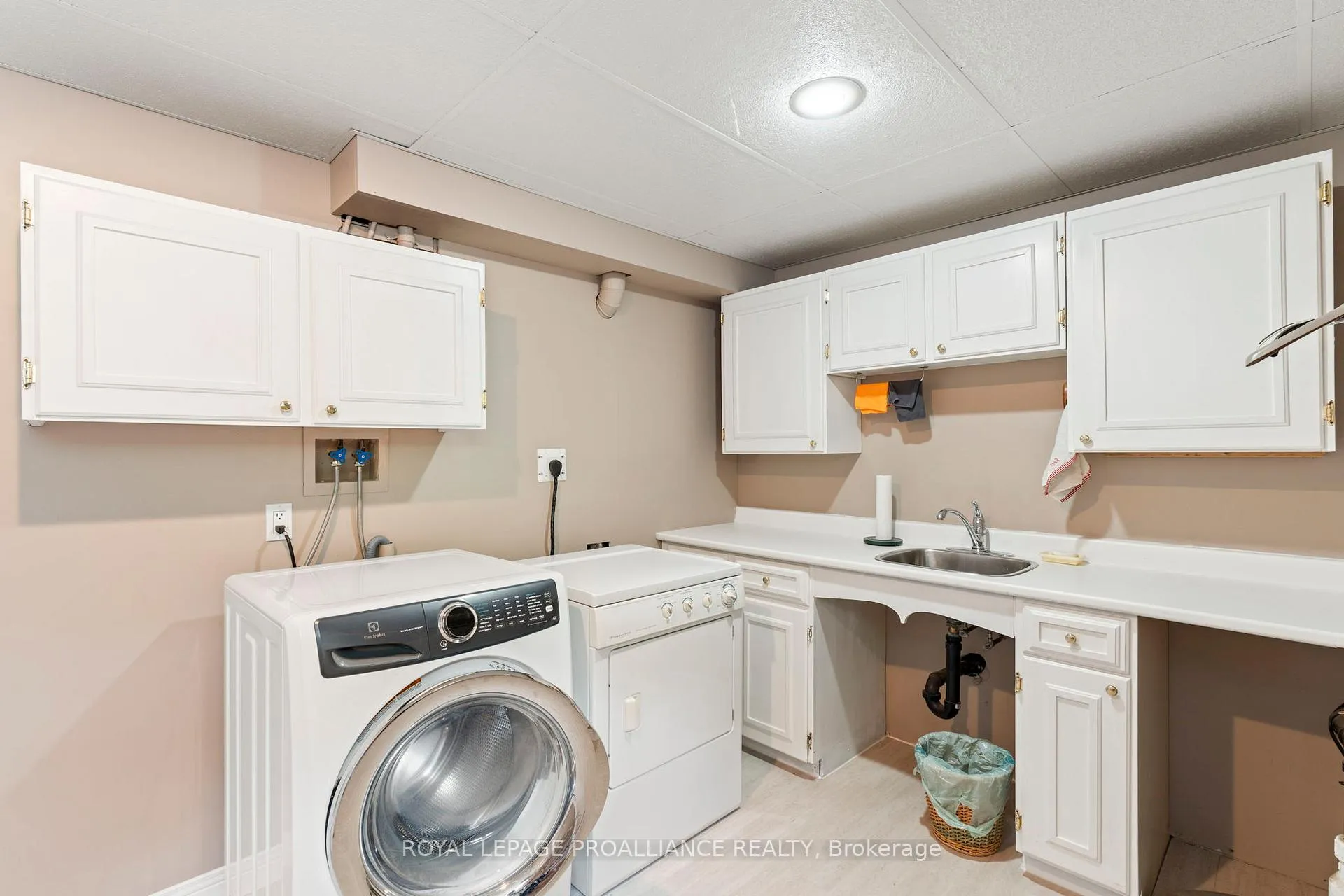 Photo 27 of 2030 County Rd 44, Edwardsburgh/Cardinal, Edwardsburgh/Cardinal Twp — HOMEH