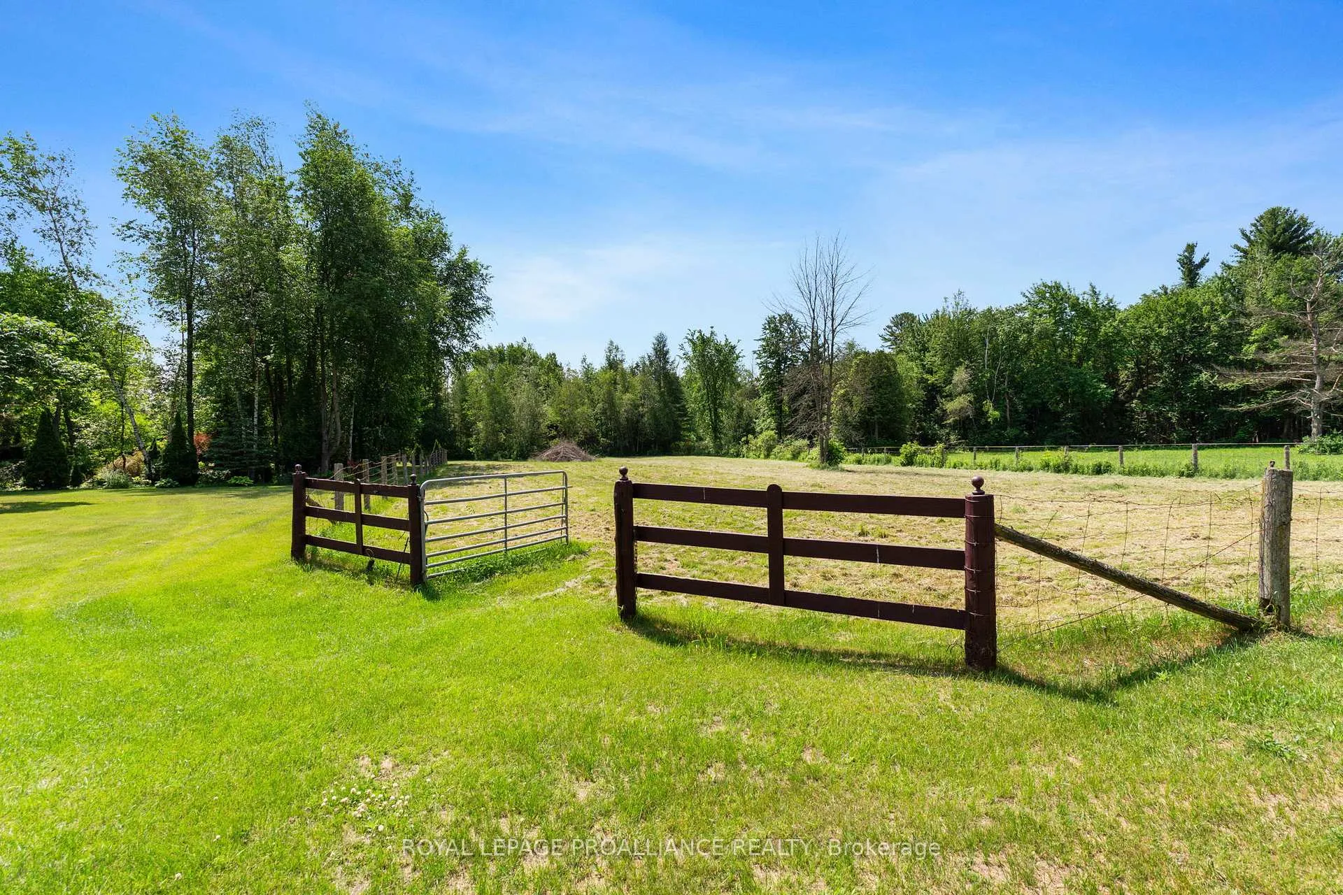 Photo 35 of 2030 County Rd 44, Edwardsburgh/Cardinal, Edwardsburgh/Cardinal Twp — HOMEH