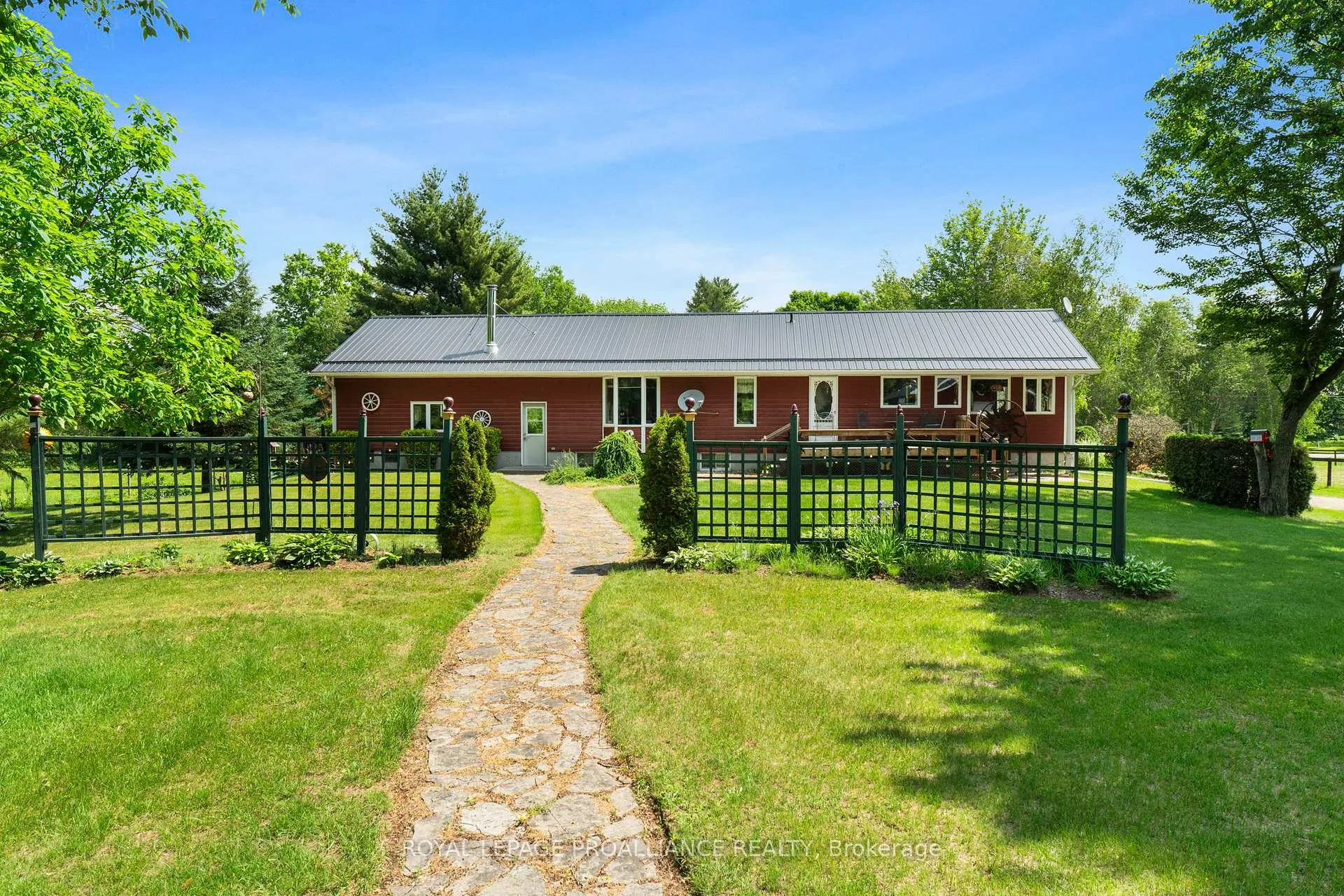 Photo 42 of 2030 County Rd 44, Edwardsburgh/Cardinal, Edwardsburgh/Cardinal Twp — HOMEH