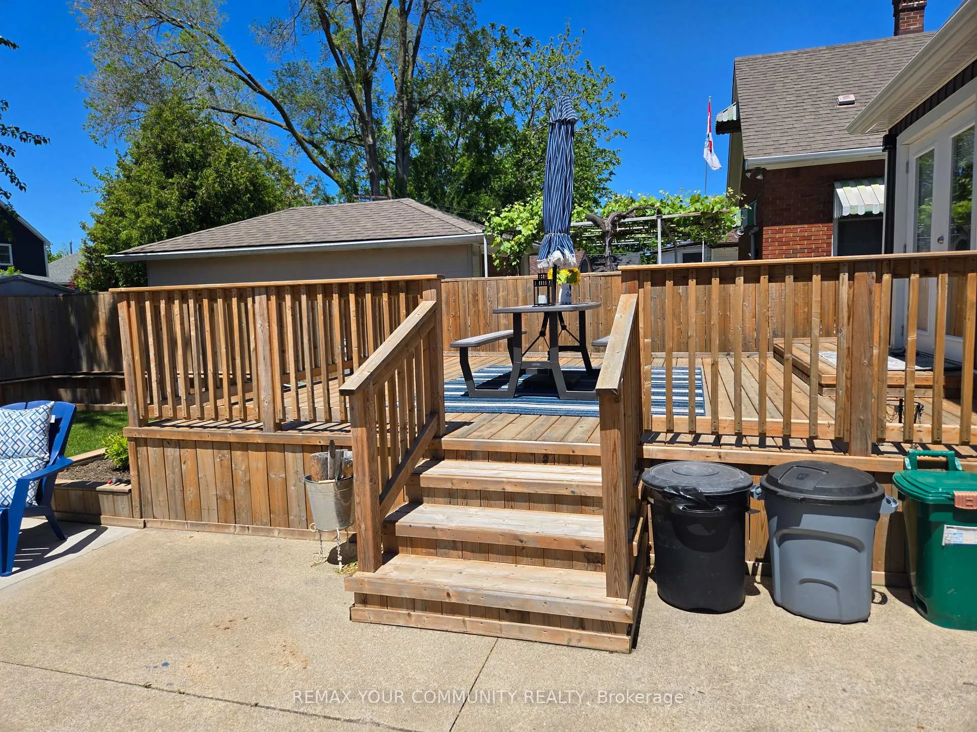 Photo 4 of 19 Ormonde Avenue, St. Catharines, Facer — HOMEH