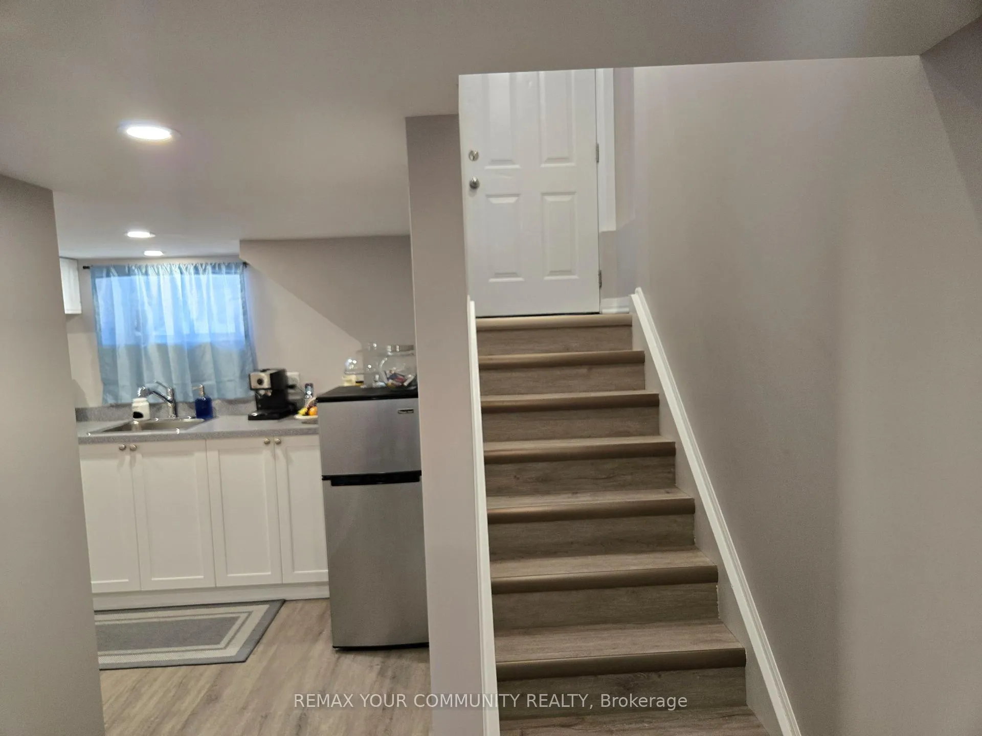 Photo 14 of 19 Ormonde Avenue, St. Catharines, Facer — HOMEH