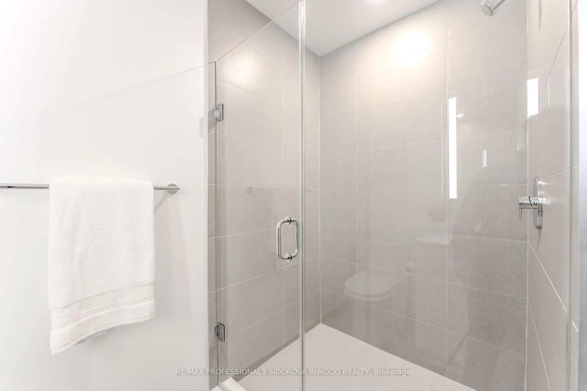 Photo 15 of Unit 515, 270 Dufferin Street, Toronto, South Parkdale — HOMEH