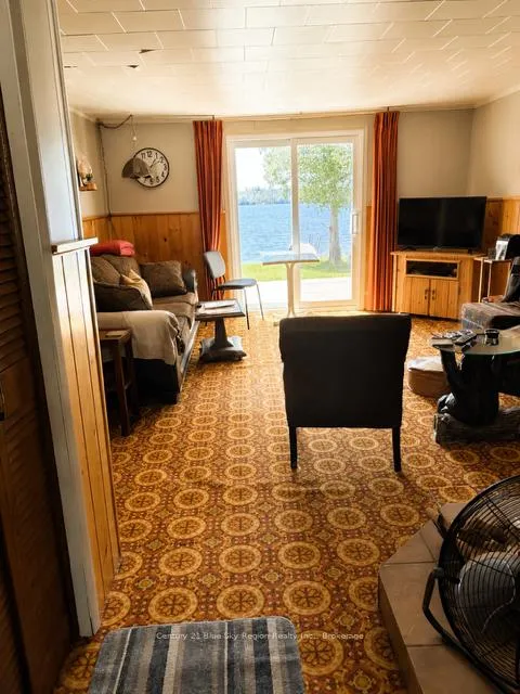 Photo 5 of 7408 Highway 11 N, Temagami — HOMEH