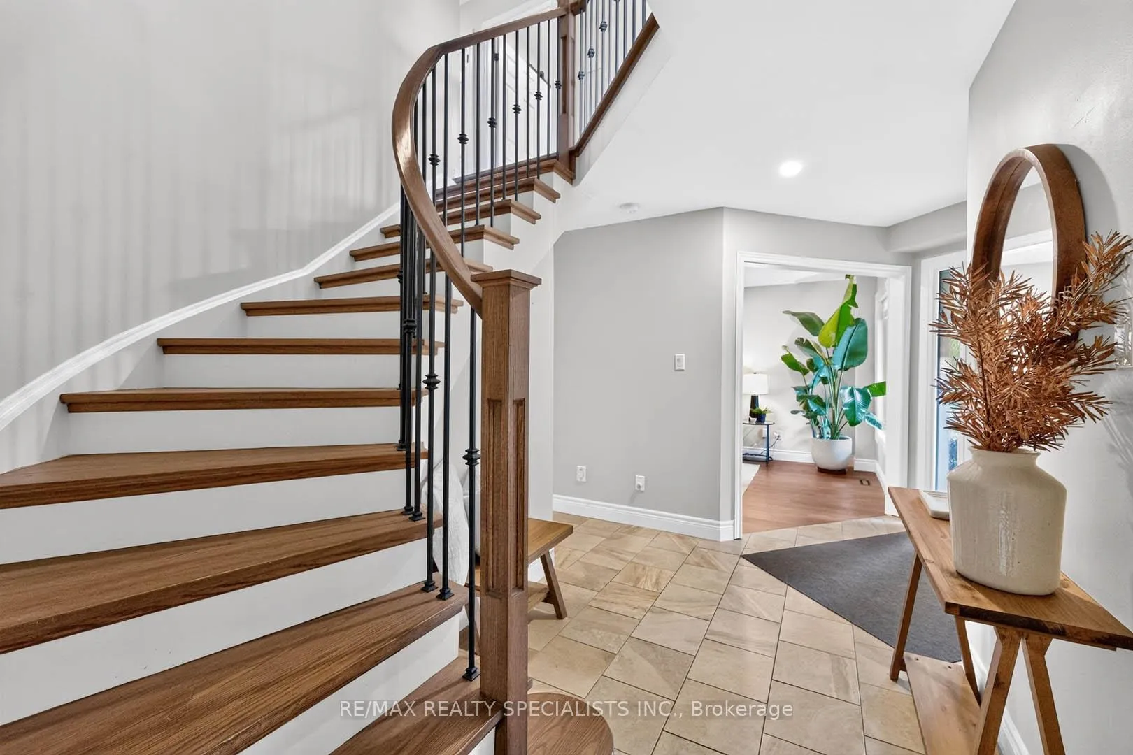 Photo 20 of 87 Chatsworth Crescent, Hamilton, Waterdown — HOMEH