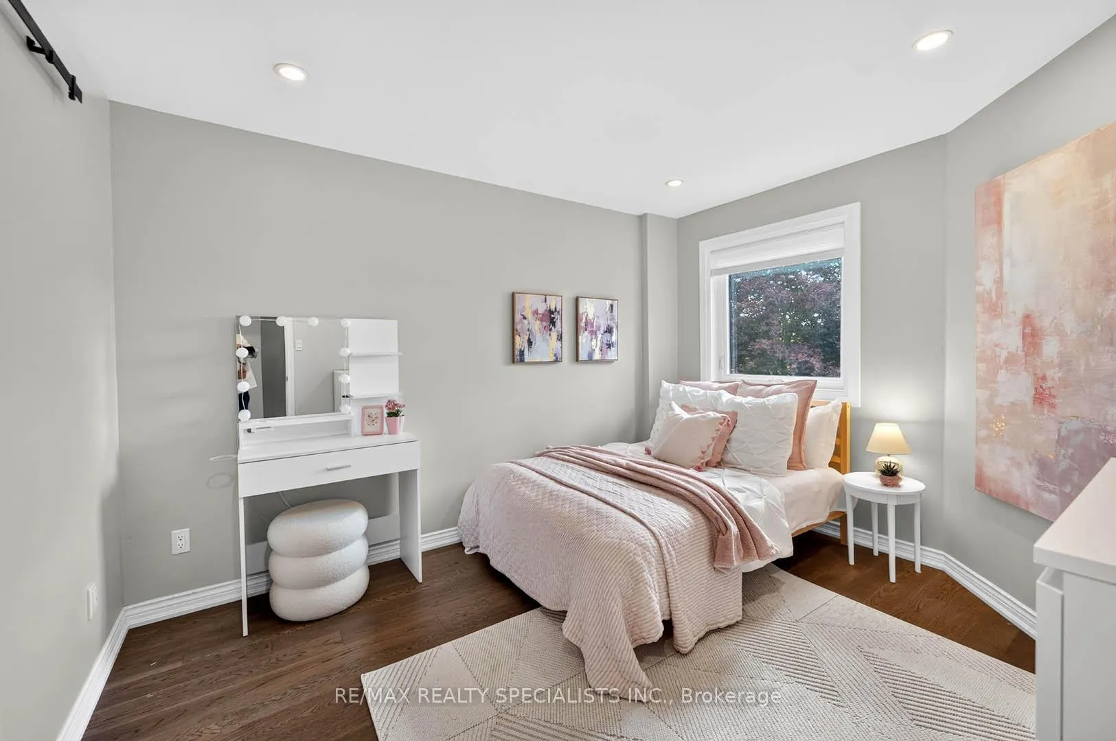 Photo 27 of 87 Chatsworth Crescent, Hamilton, Waterdown — HOMEH
