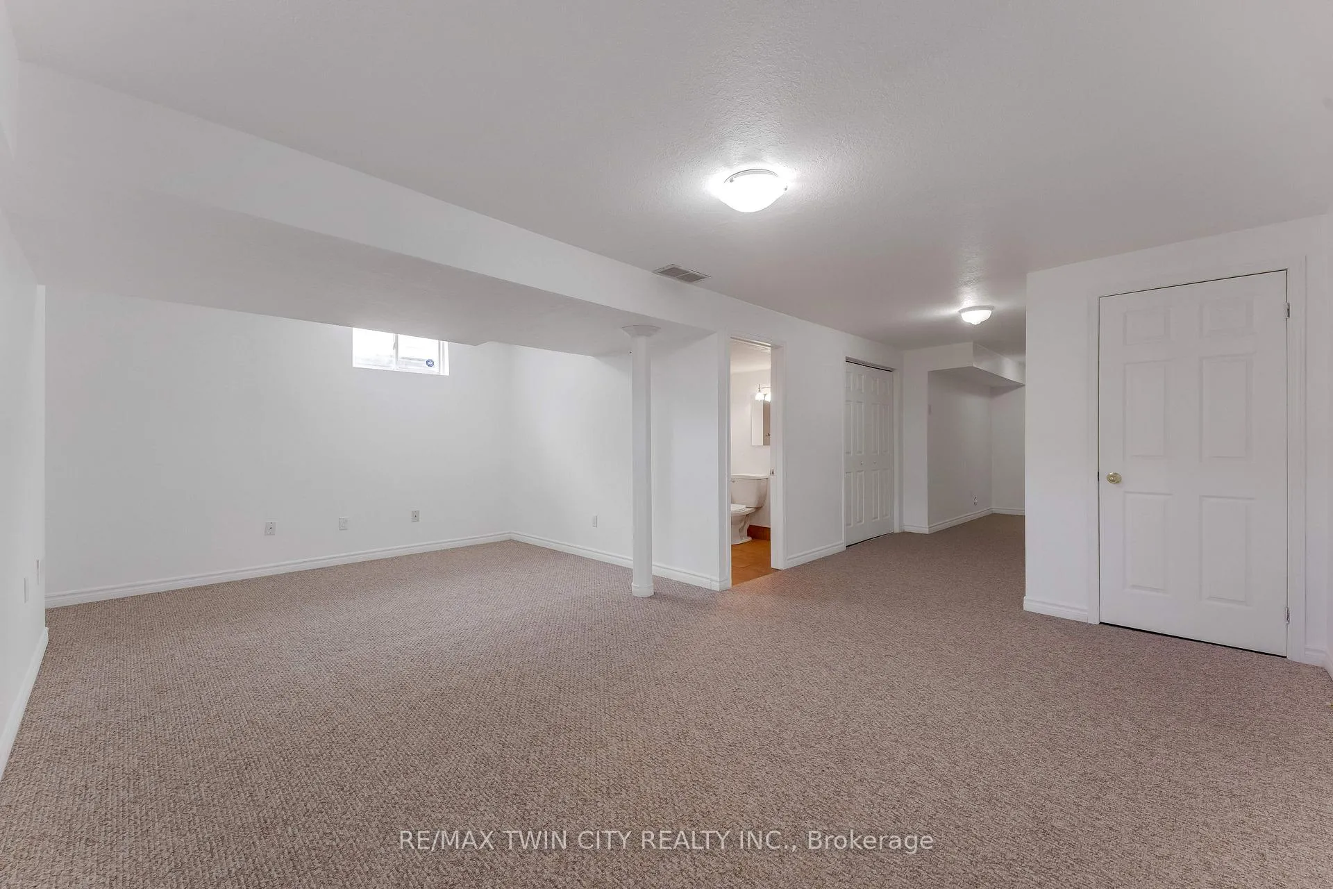 Photo 29 of 359 Highbrook Crescent, Kitchener — HOMEH