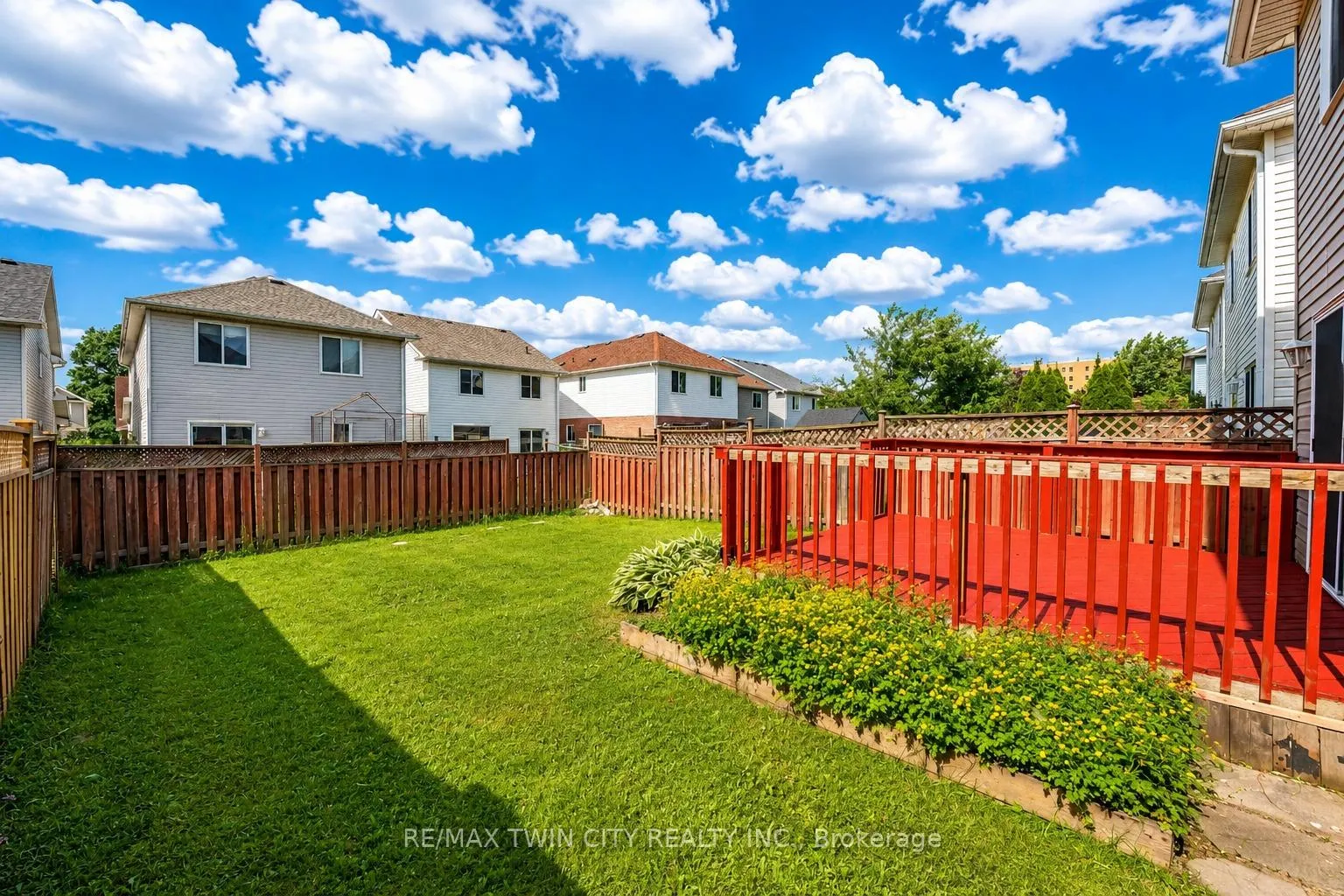 Photo 36 of 359 Highbrook Crescent, Kitchener — HOMEH