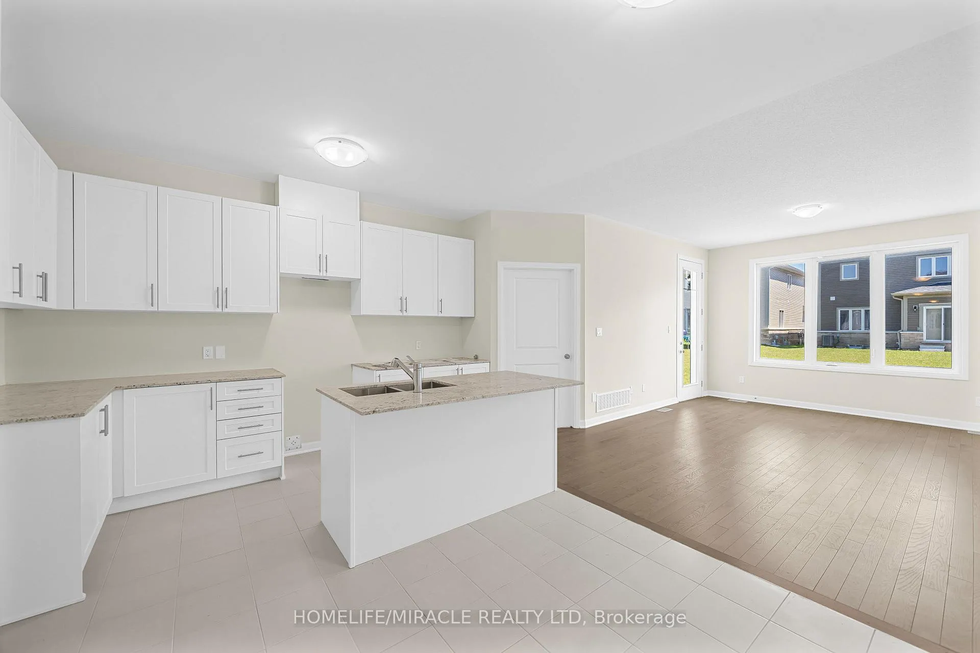 Photo 10 of 9 Golf Link Drive, Loyalist, Amherstview — HOMEH