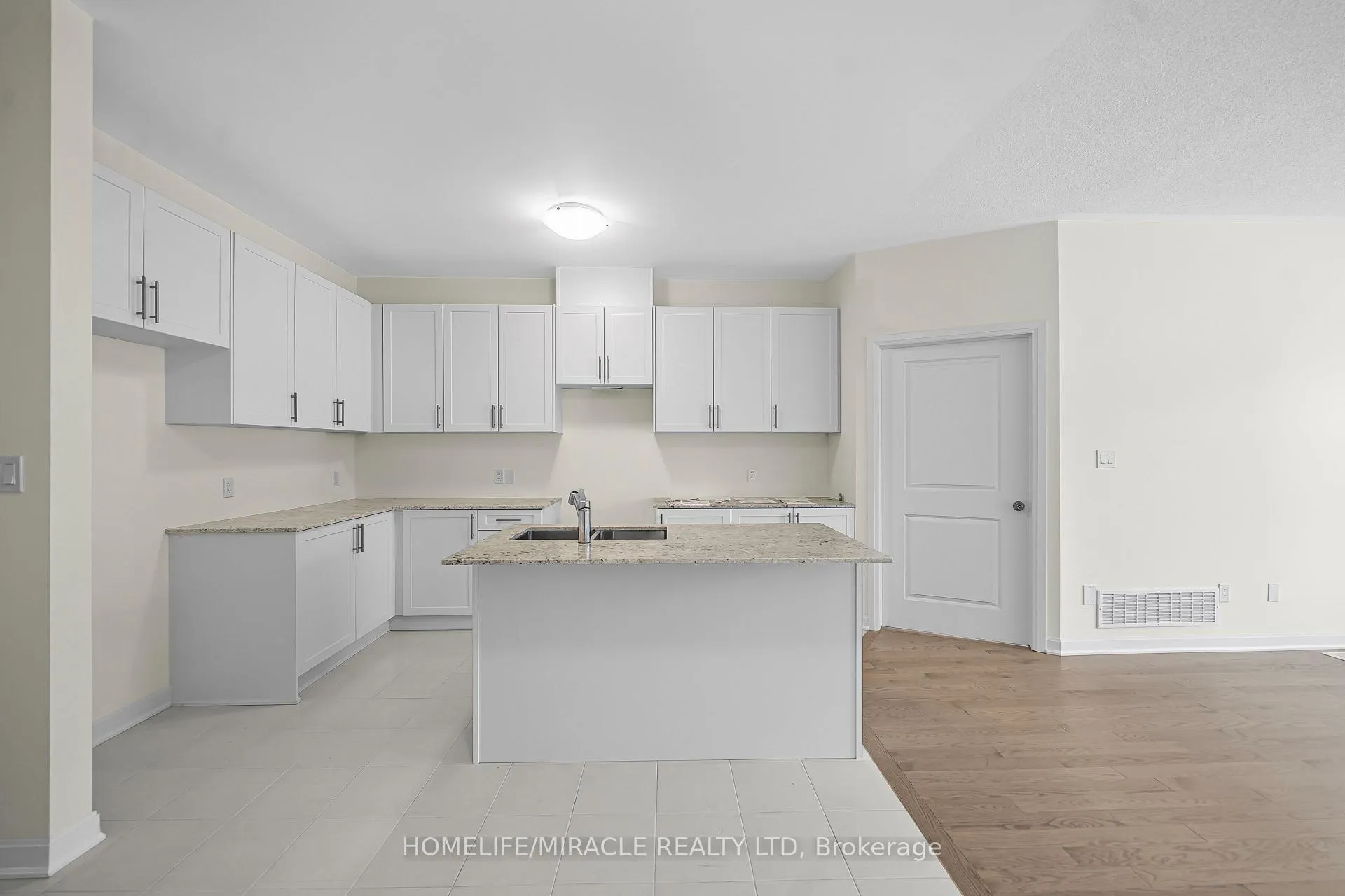 Photo 11 of 9 Golf Link Drive, Loyalist, Amherstview — HOMEH