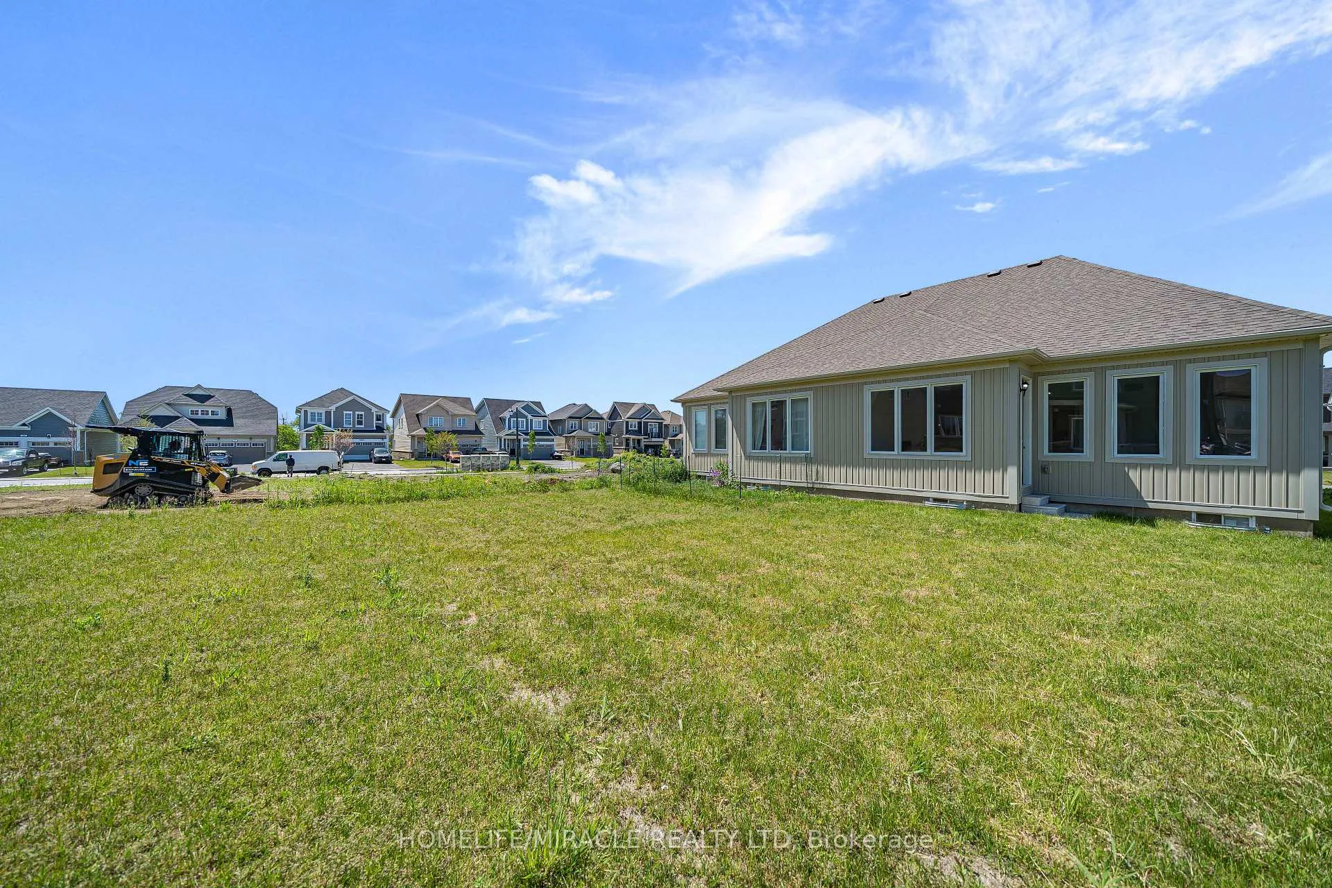 Photo 25 of 9 Golf Link Drive, Loyalist, Amherstview — HOMEH