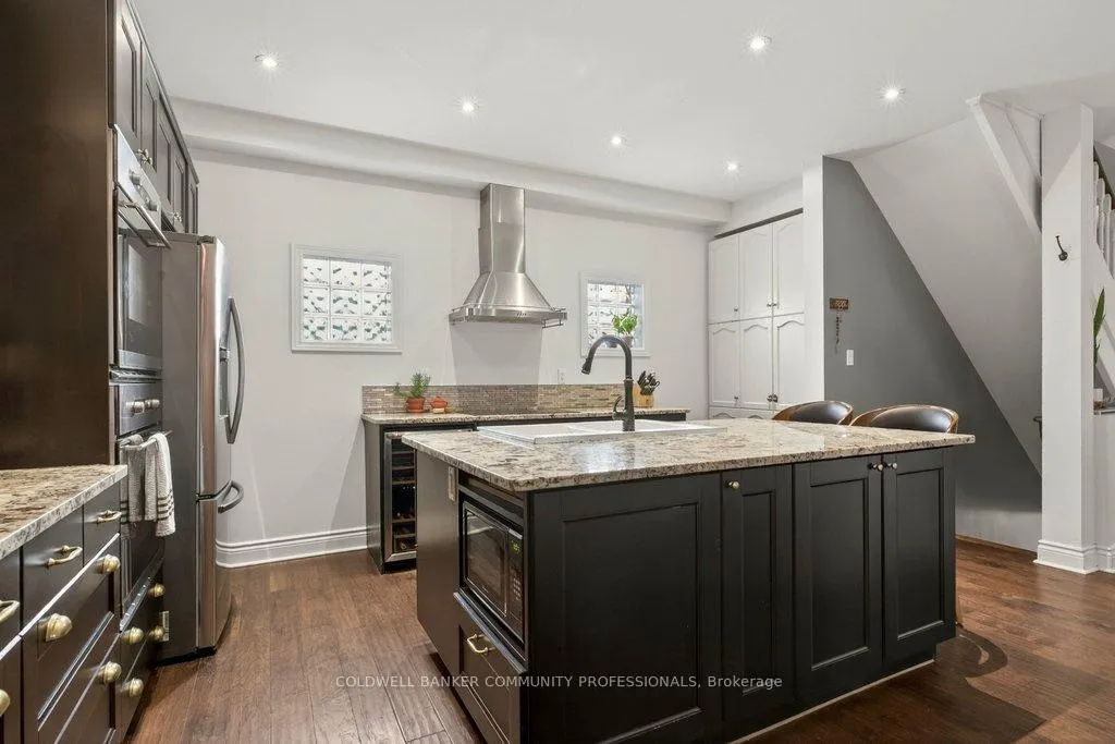 Photo 9 of Unit 21, 100 Beddoe Drive, Hamilton, Chedoke Park — HOMEH