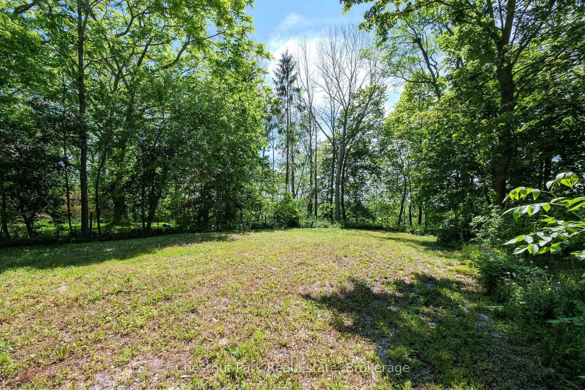 Photo 5 of 956 6th Avenue E, Owen Sound — HOMEH