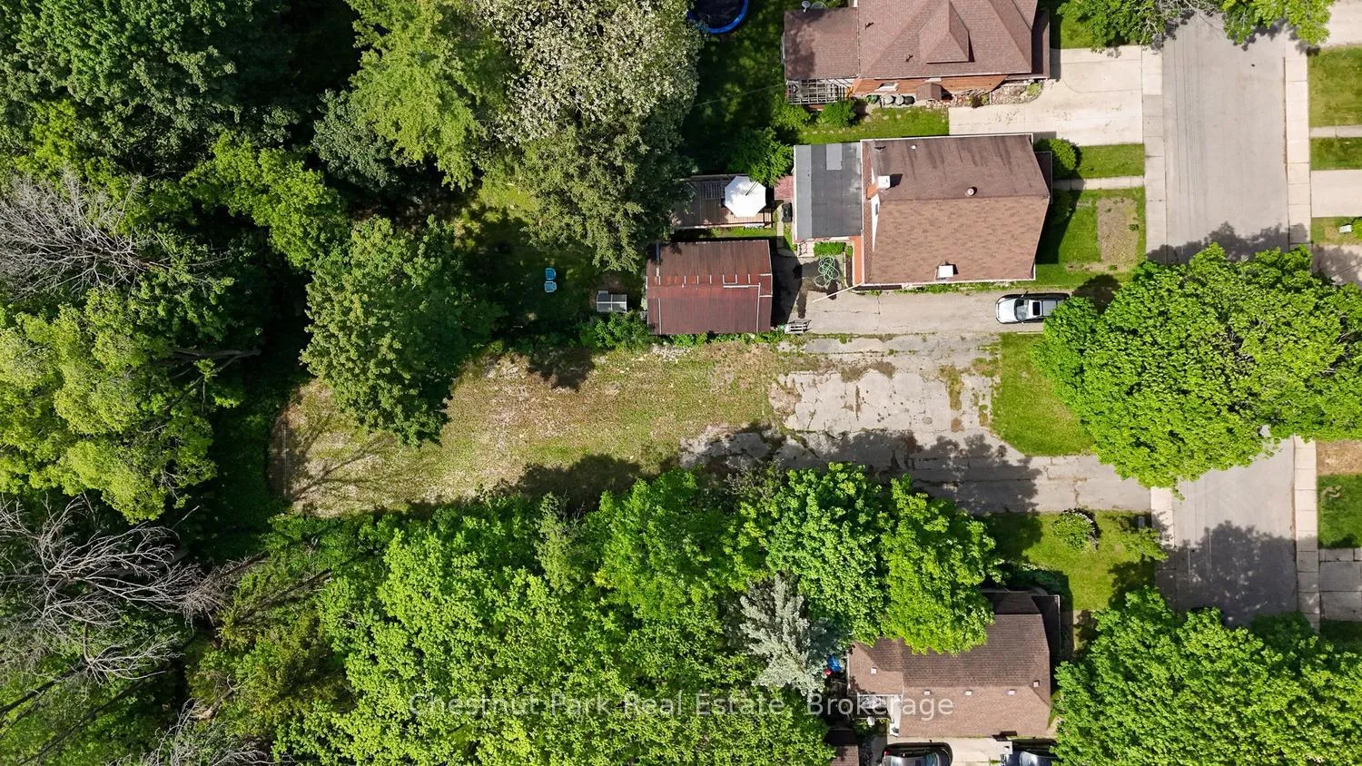 Photo 11 of 956 6th Avenue E, Owen Sound — HOMEH