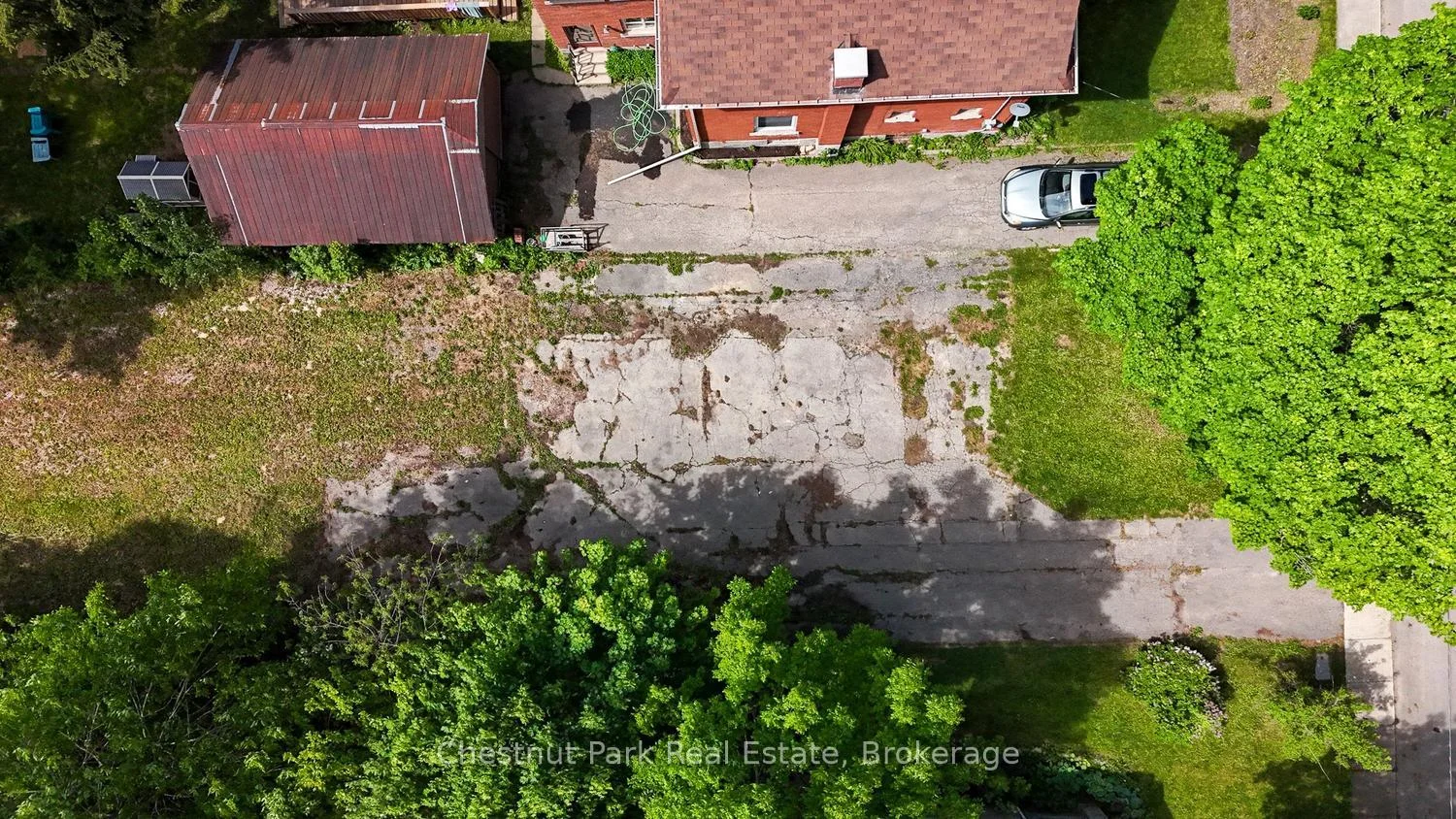 Photo 13 of 956 6th Avenue E, Owen Sound — HOMEH
