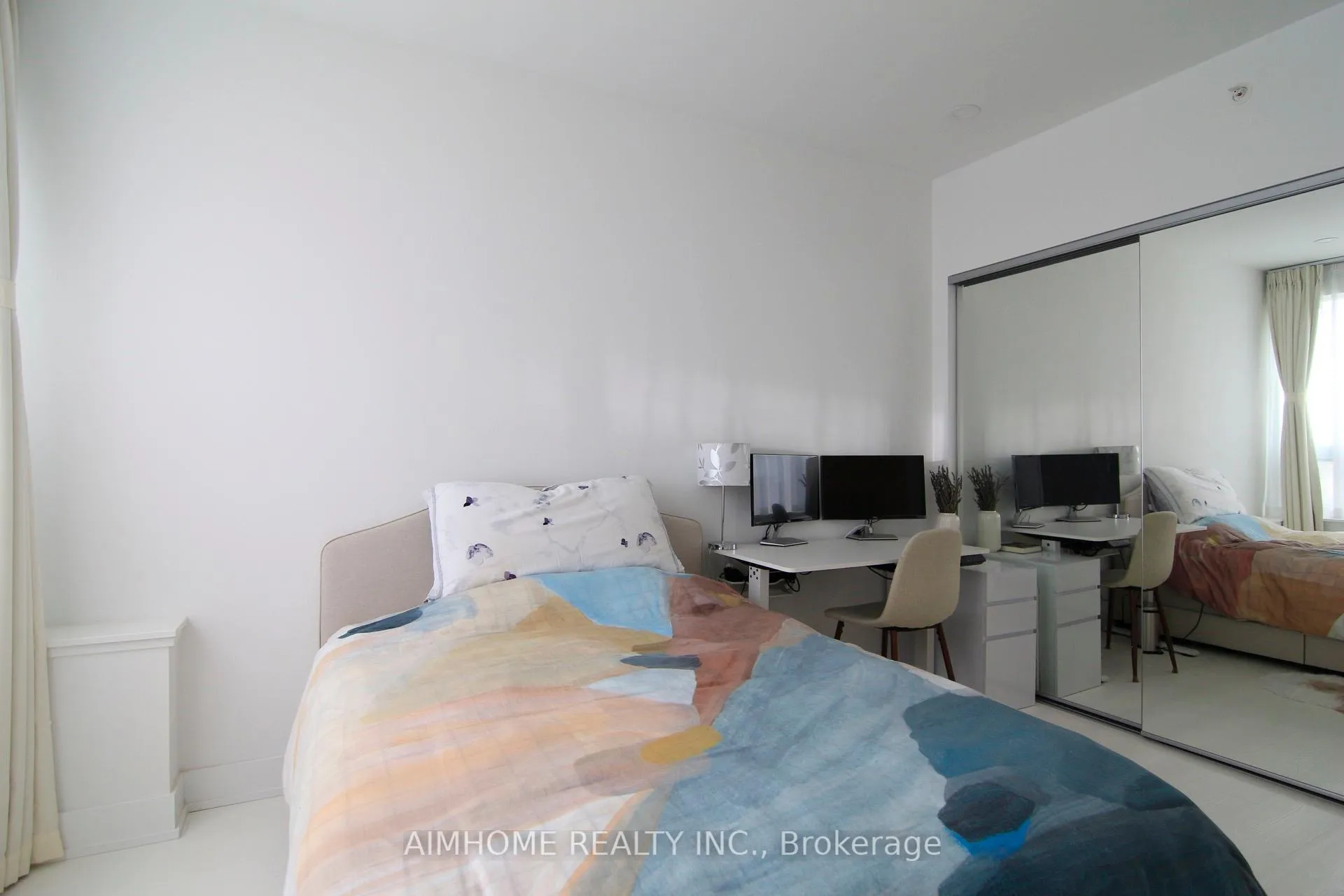 Photo 15 of Unit 1006, 2481 Taunton Road, Oakville, River Oaks — HOMEH
