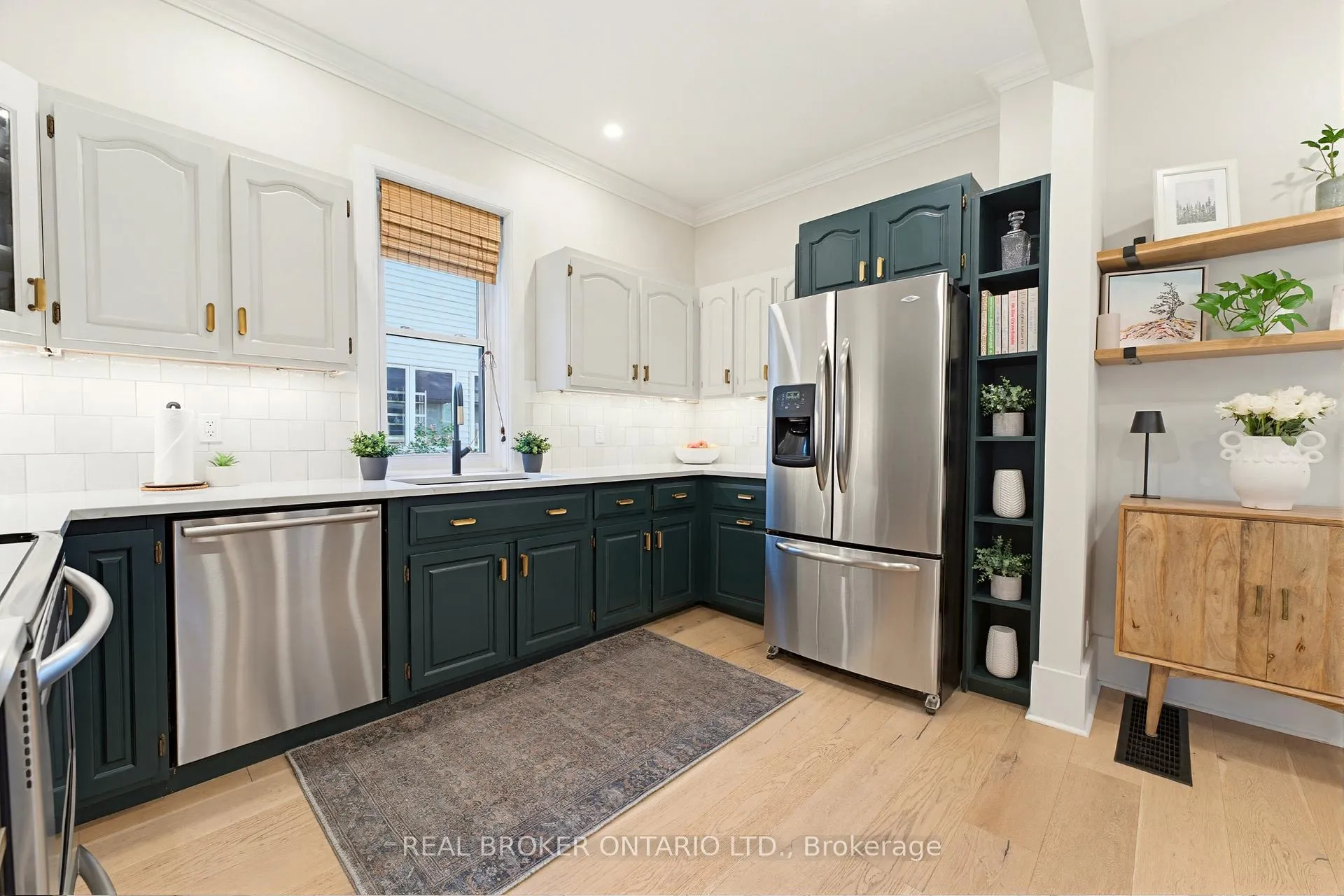 Photo 14 of 440 Duke Street W, Kitchener, Mount Hope Huron Park — HOMEH