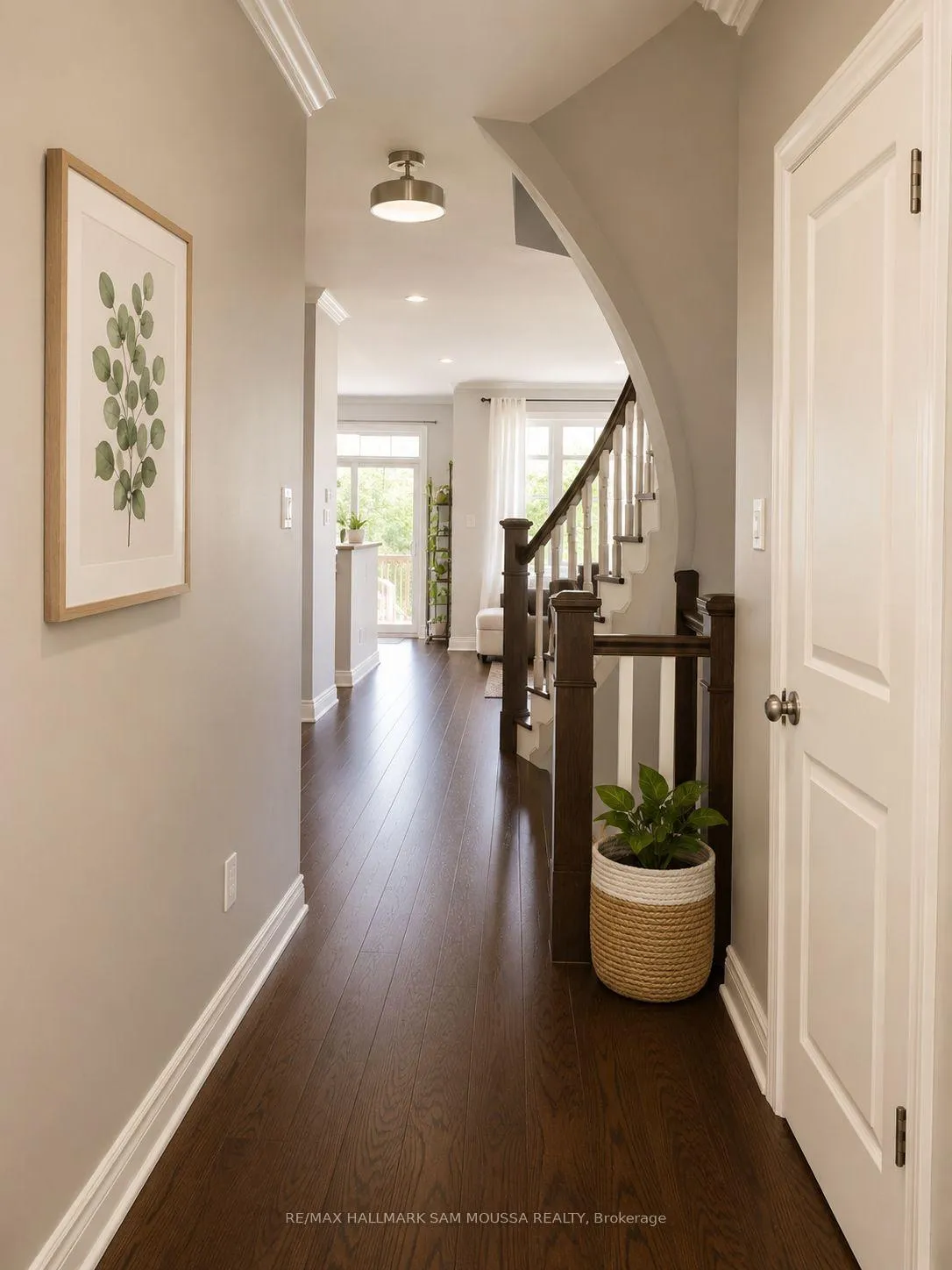 Photo 2 of 202 Badgeley Avenue, Ottawa, Kanata - Kanata Lakes/Heritage Hills — HOMEH