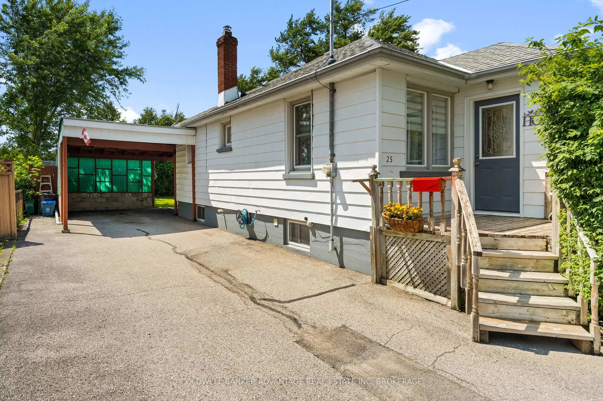 Photo 3 of 25 Lyons Avenue, Welland, Lincoln/Crowland — HOMEH