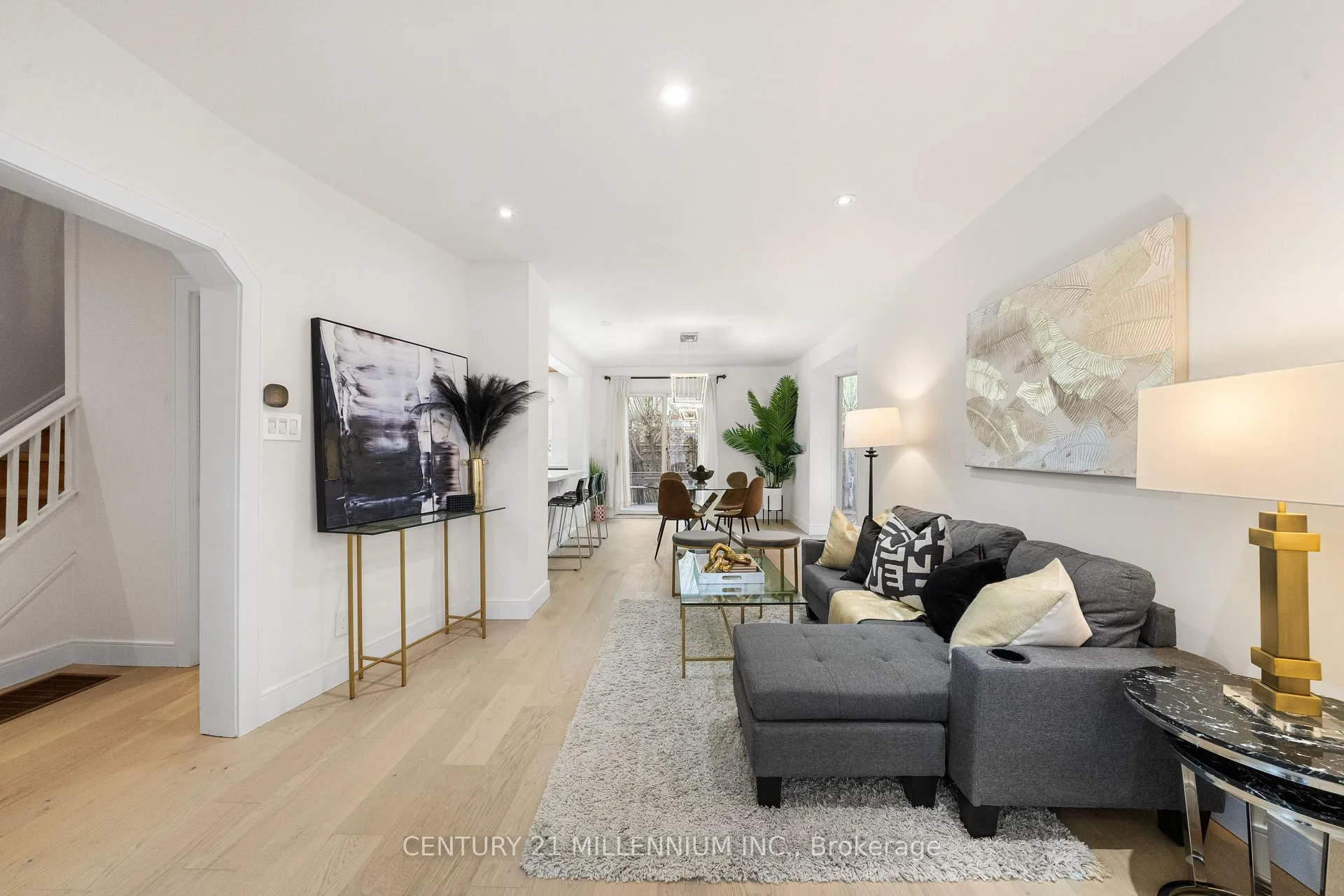 Photo 7 of 134 Helendale Avenue, Toronto, Yonge-Eglinton — HOMEH