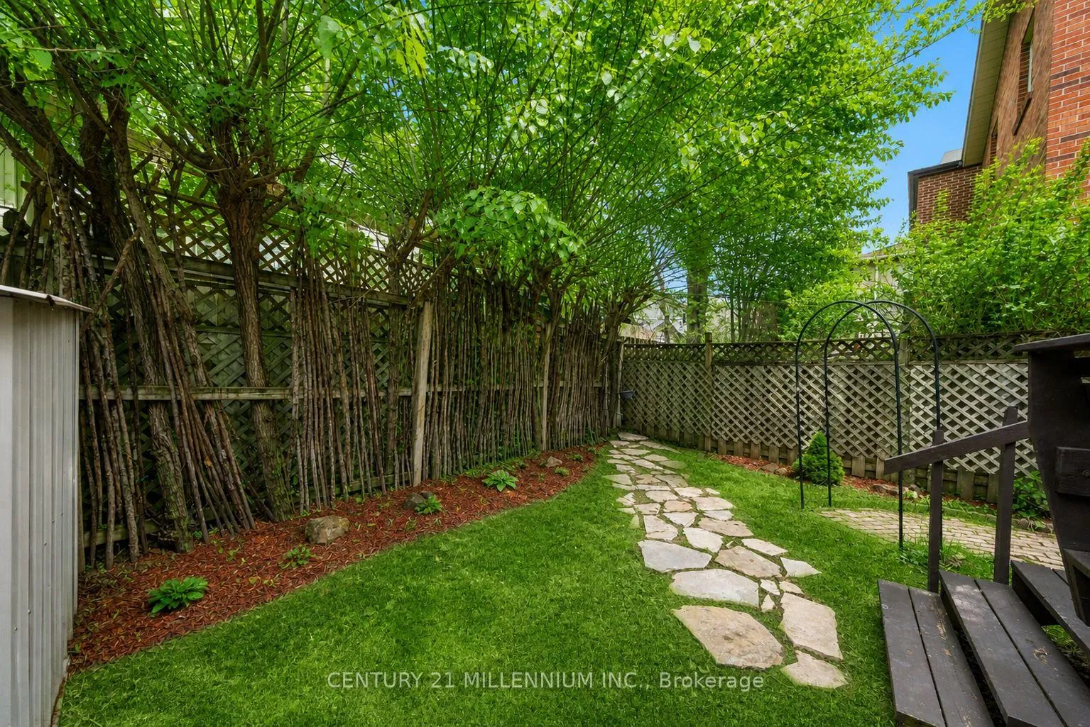 Photo 26 of 134 Helendale Avenue, Toronto, Yonge-Eglinton — HOMEH