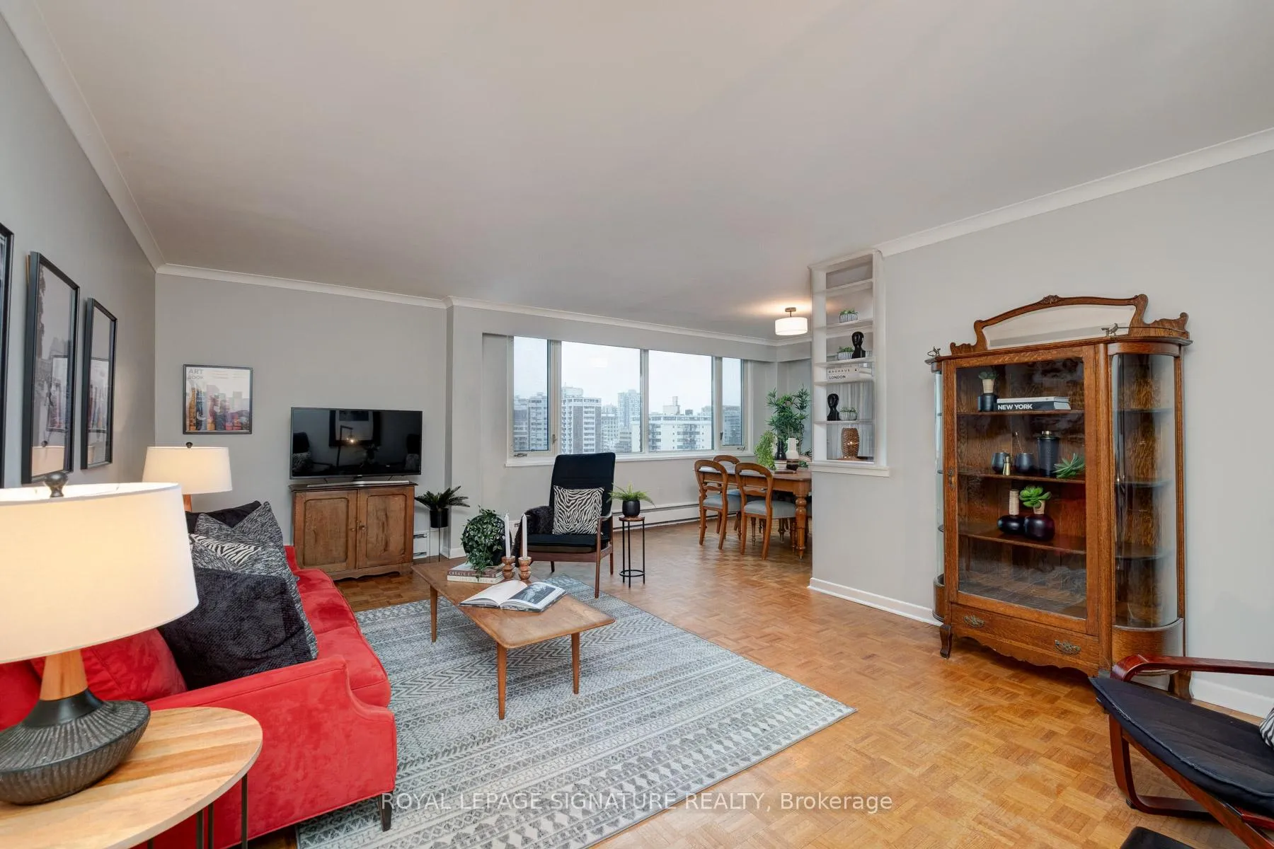 Photo 8 of Unit 1105, 575 Avenue Road, Toronto, Yonge-St. Clair — HOMEH