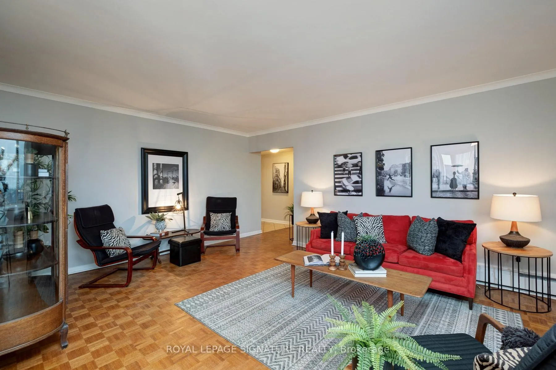 Photo 10 of Unit 1105, 575 Avenue Road, Toronto, Yonge-St. Clair — HOMEH