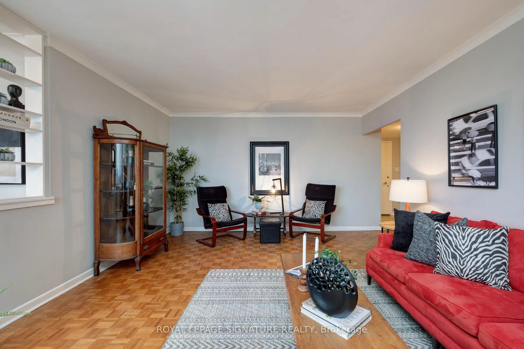 Photo 11 of Unit 1105, 575 Avenue Road, Toronto, Yonge-St. Clair — HOMEH