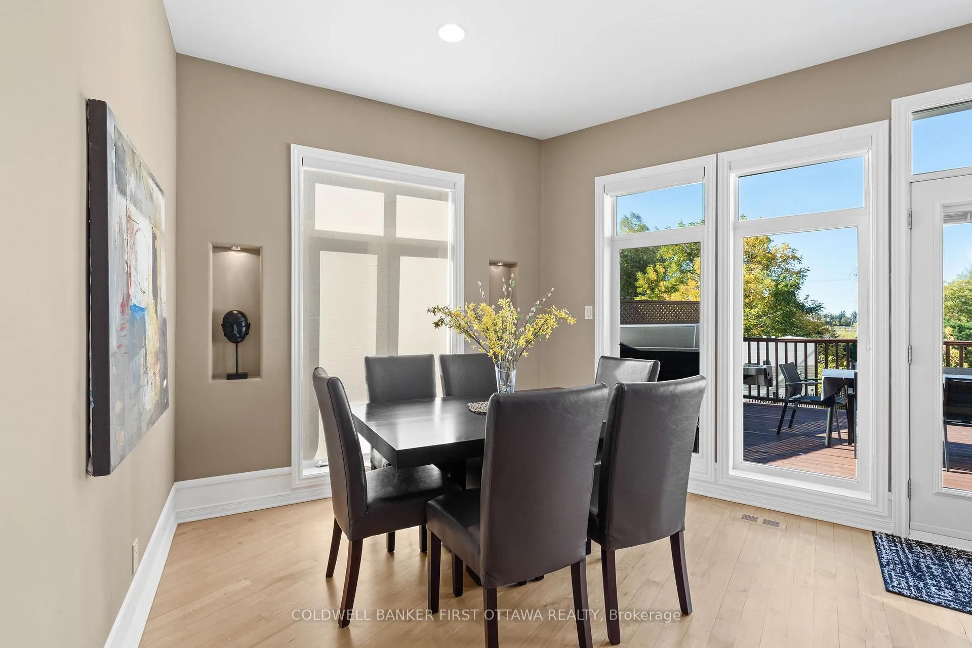 Photo 13 of 358 River Road, Ottawa, Cedardale — HOMEH