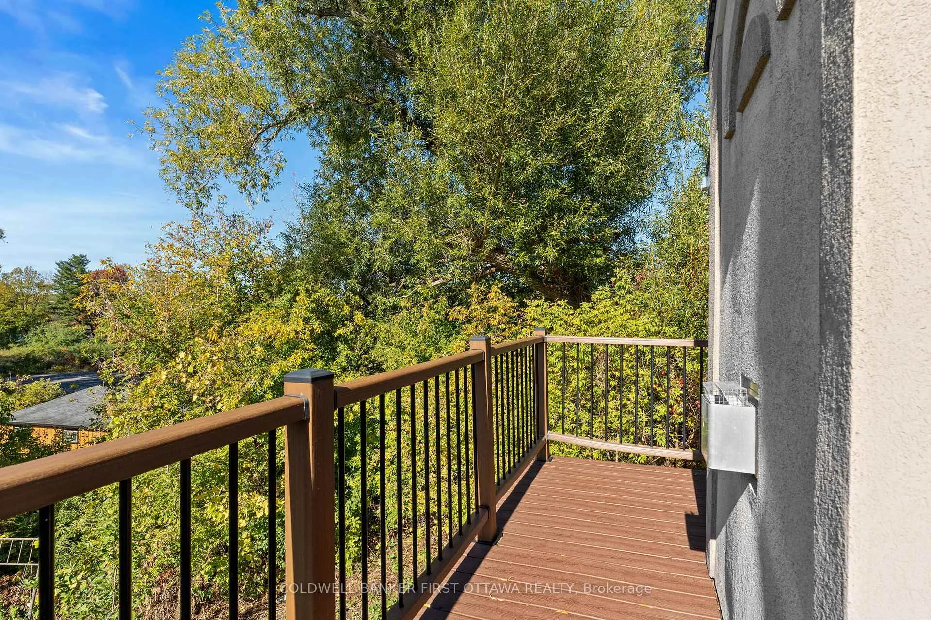 Photo 30 of 358 River Road, Ottawa, Cedardale — HOMEH