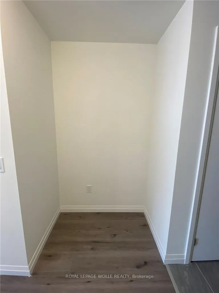 Photo 8 of Unit 1110, 108 Garment Street, Kitchener, City Commercial Core — HOMEH